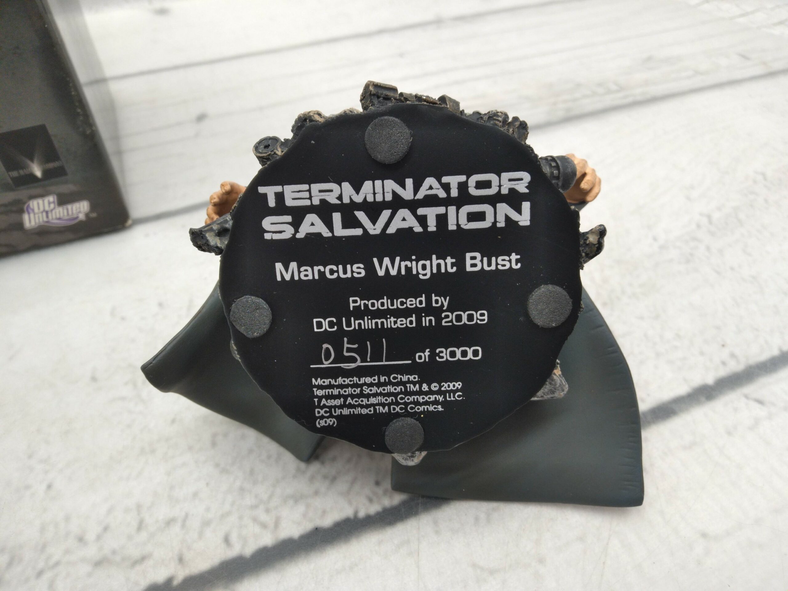 DC Comics Unlmited Terminator Salvation Marcus Wright 5.75″ Bust 0511 MODEL