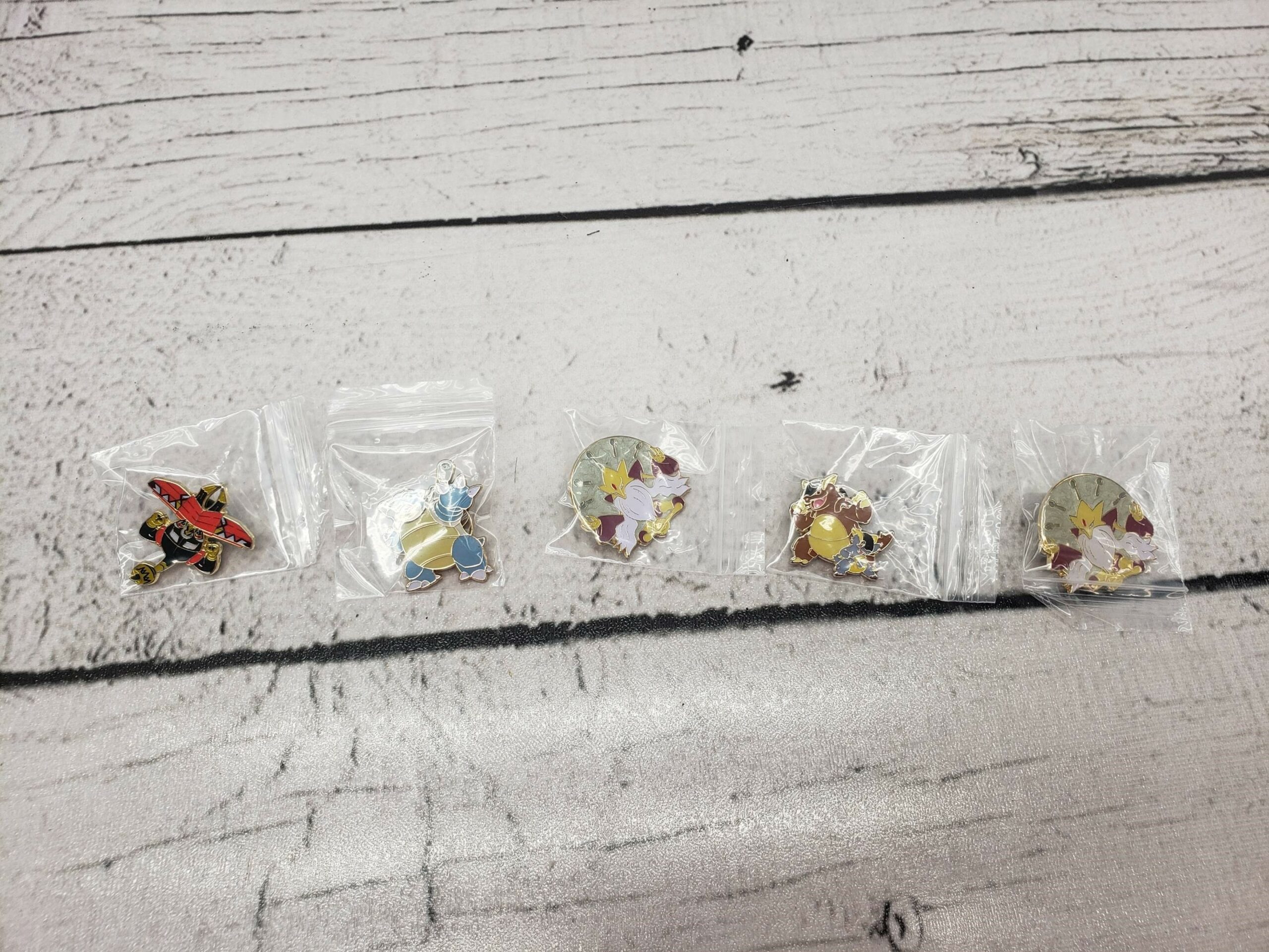 Pokemon Limited Edition GX Official Lapel Pins 2019, Set of 5