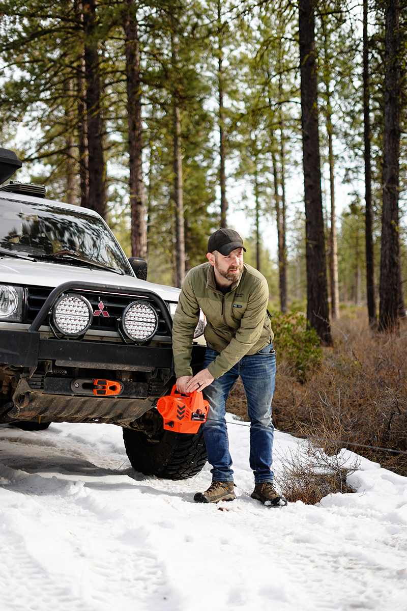 Mile Marker RHINO PULL 1000LB PORTABLE WINCH FIELD KIT WITH WINCH 19-71002