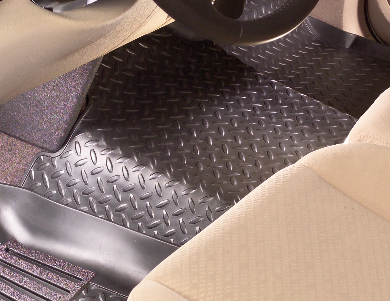 Husky Liners Classic Style - Center Hump Floor Liner 82203