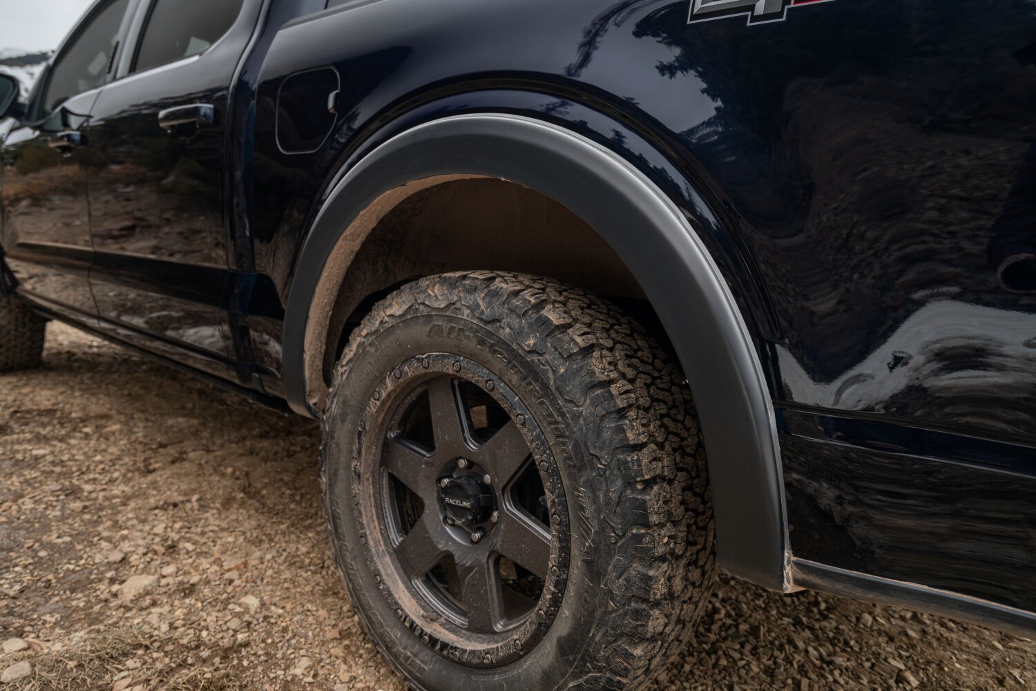 Husky Liners Fender Flares OE-Style 4Pc Set 2802962