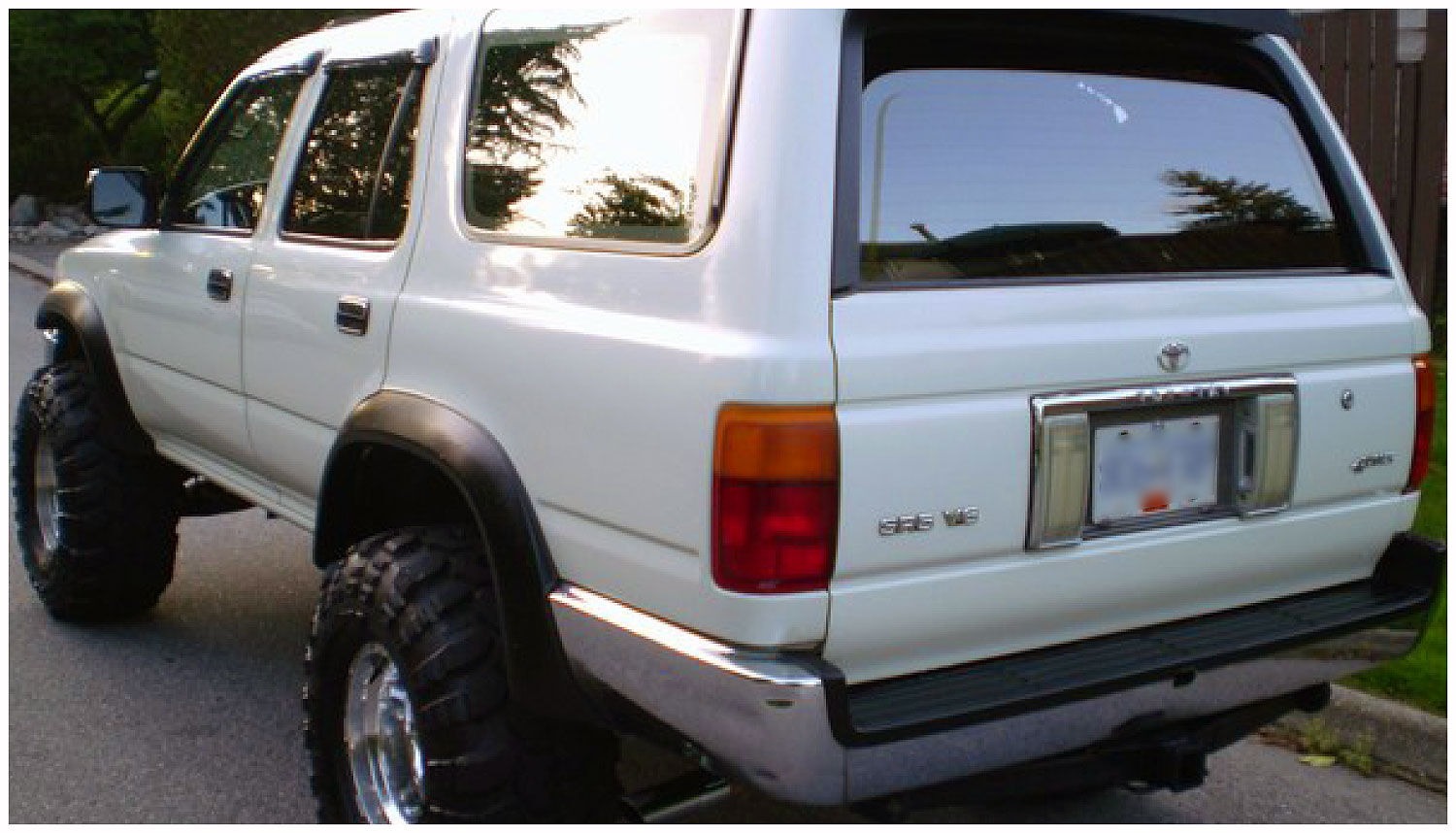 Husky Liners Fender Flares Extend-a-Fender 4PC Set 28031907