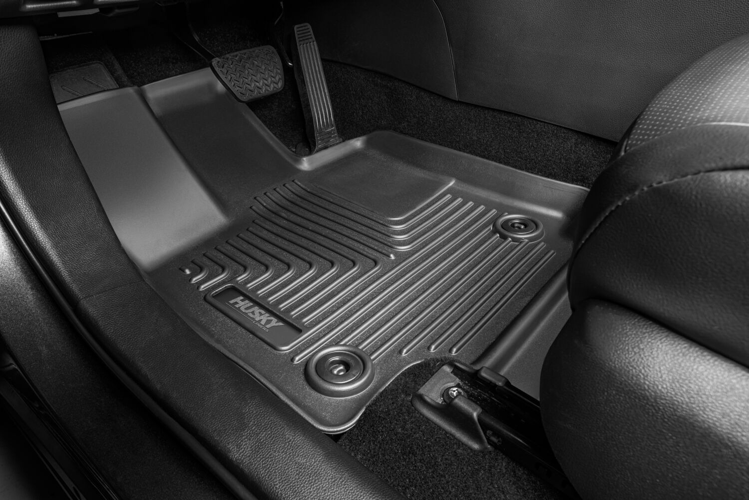 Husky Liners Weatherbeater - Front Floor Liners 13231