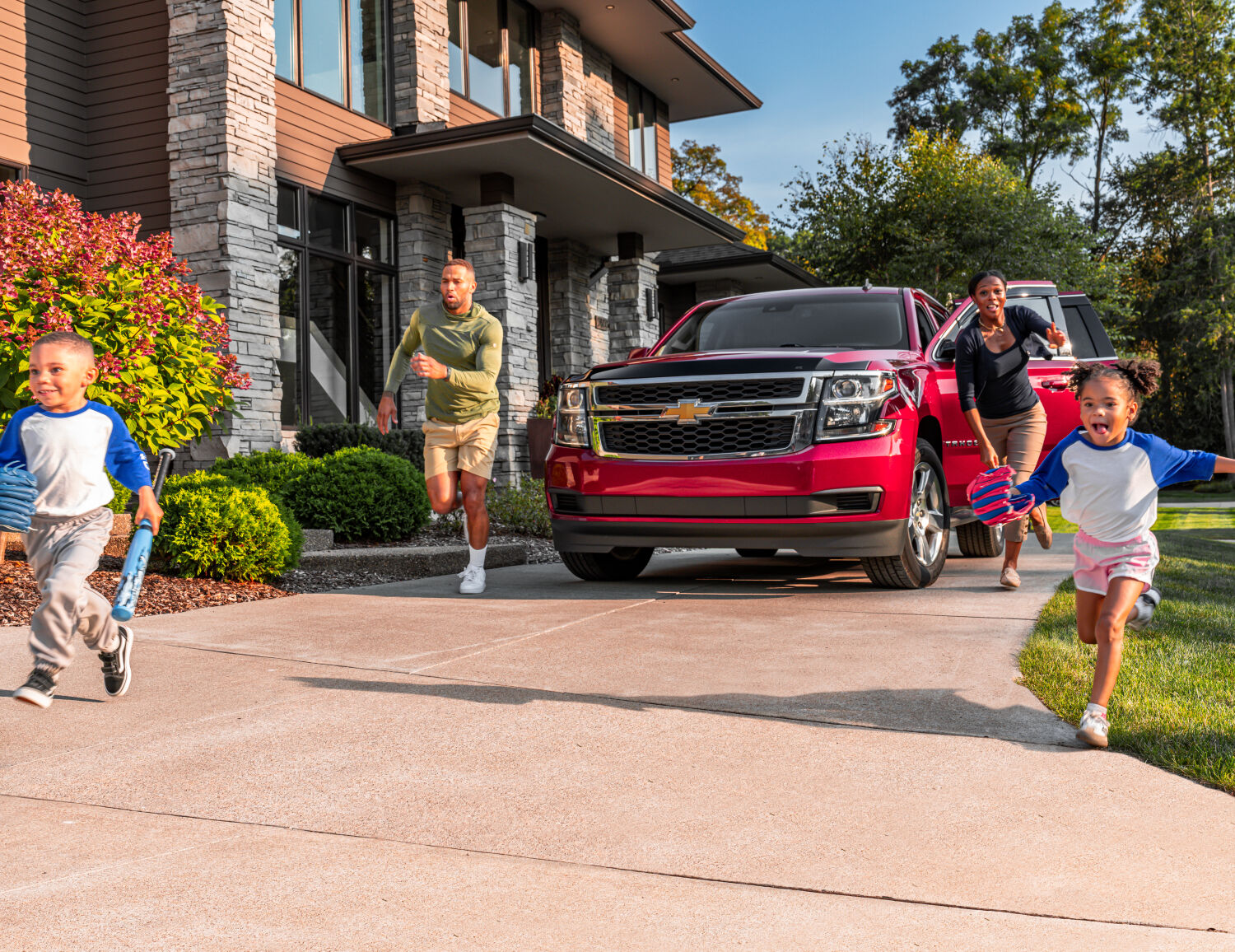 Husky Liners Aeroskin Hood Protector; Smoke 2842066