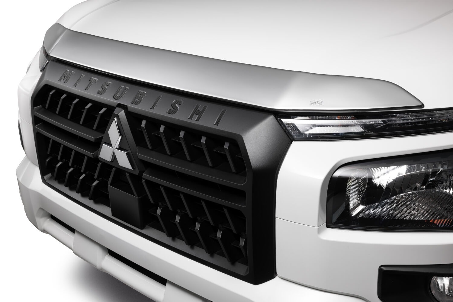 Husky Liners Aeroskin Hood Protector; Chrome 2892236