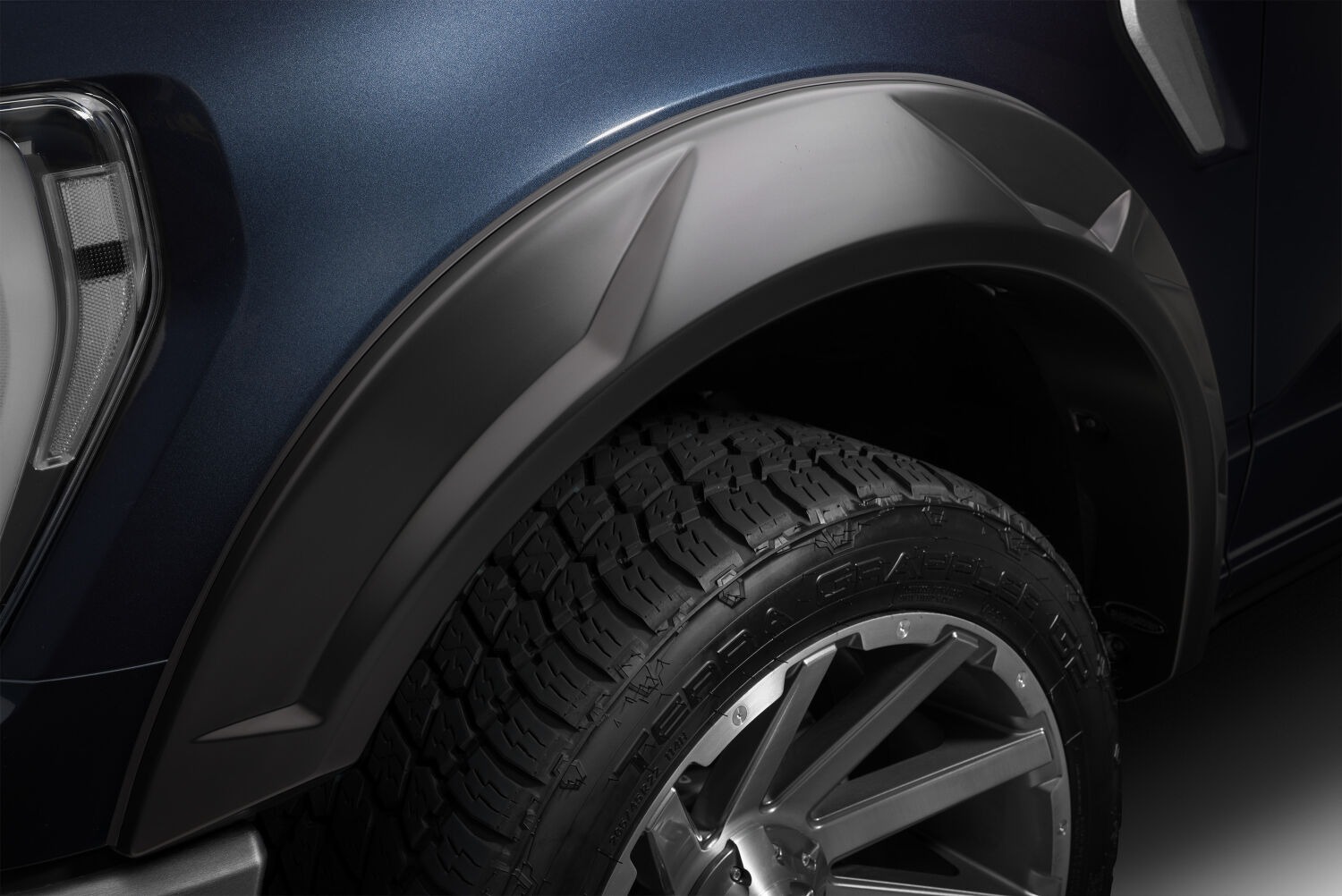 Husky Liners Husky Liners DRT Fender Flares Black Smooth Finish 4-Piece Set 2804984