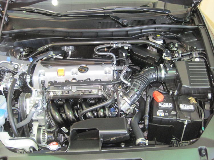 K&N Replacement Air Filter 33-2402