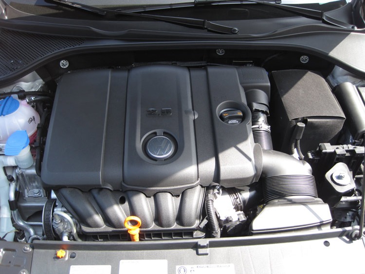 K&N Replacement Air Filter 33-2331