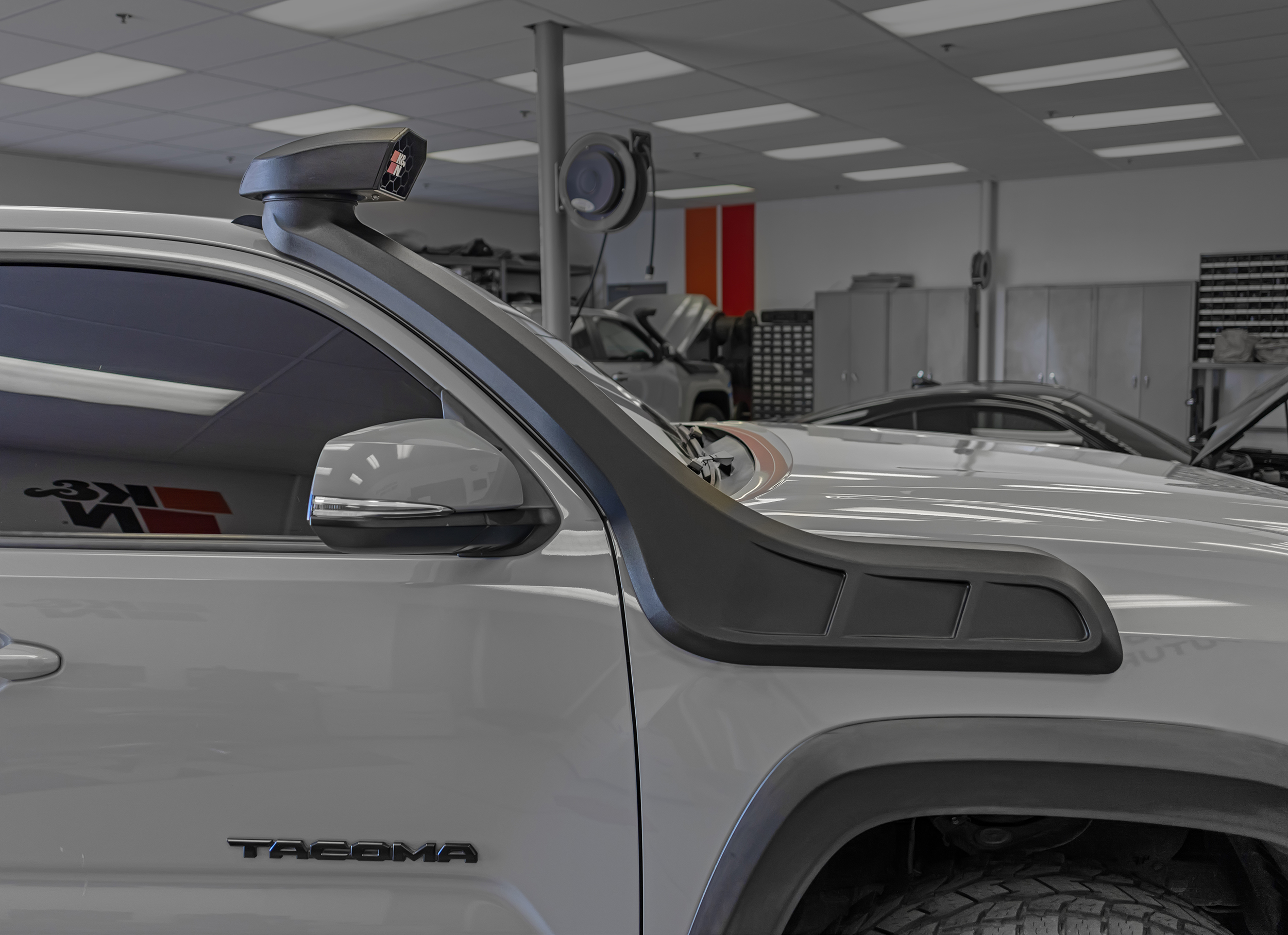 K&N Elevated Intake Kit (Snorkel) - Toyota Tacoma V6-3.5L 63-8000