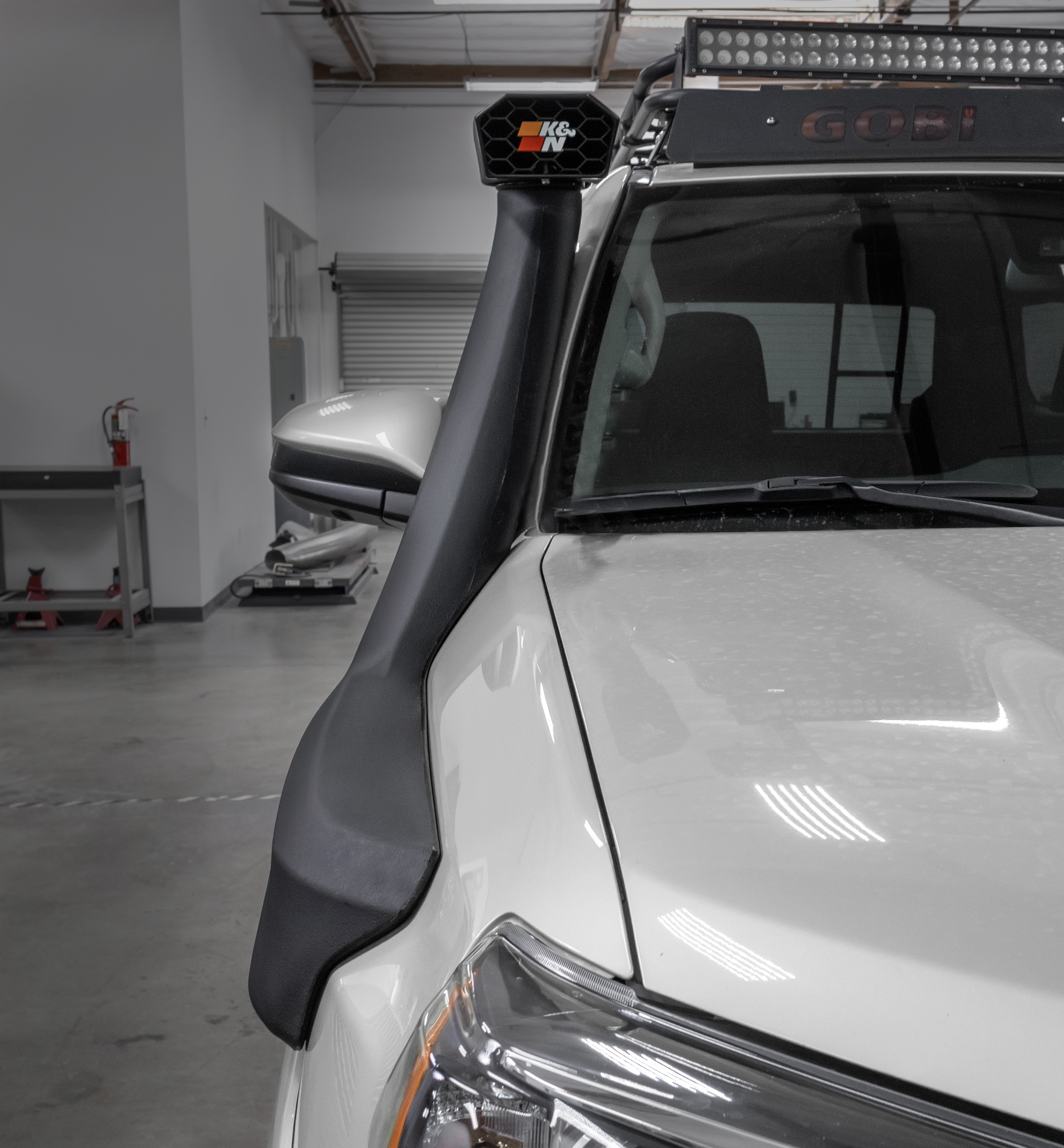 K&N Elevated Intake Kit (Snorkel) - Toyota 4Runner V6-4.0L 63-8001