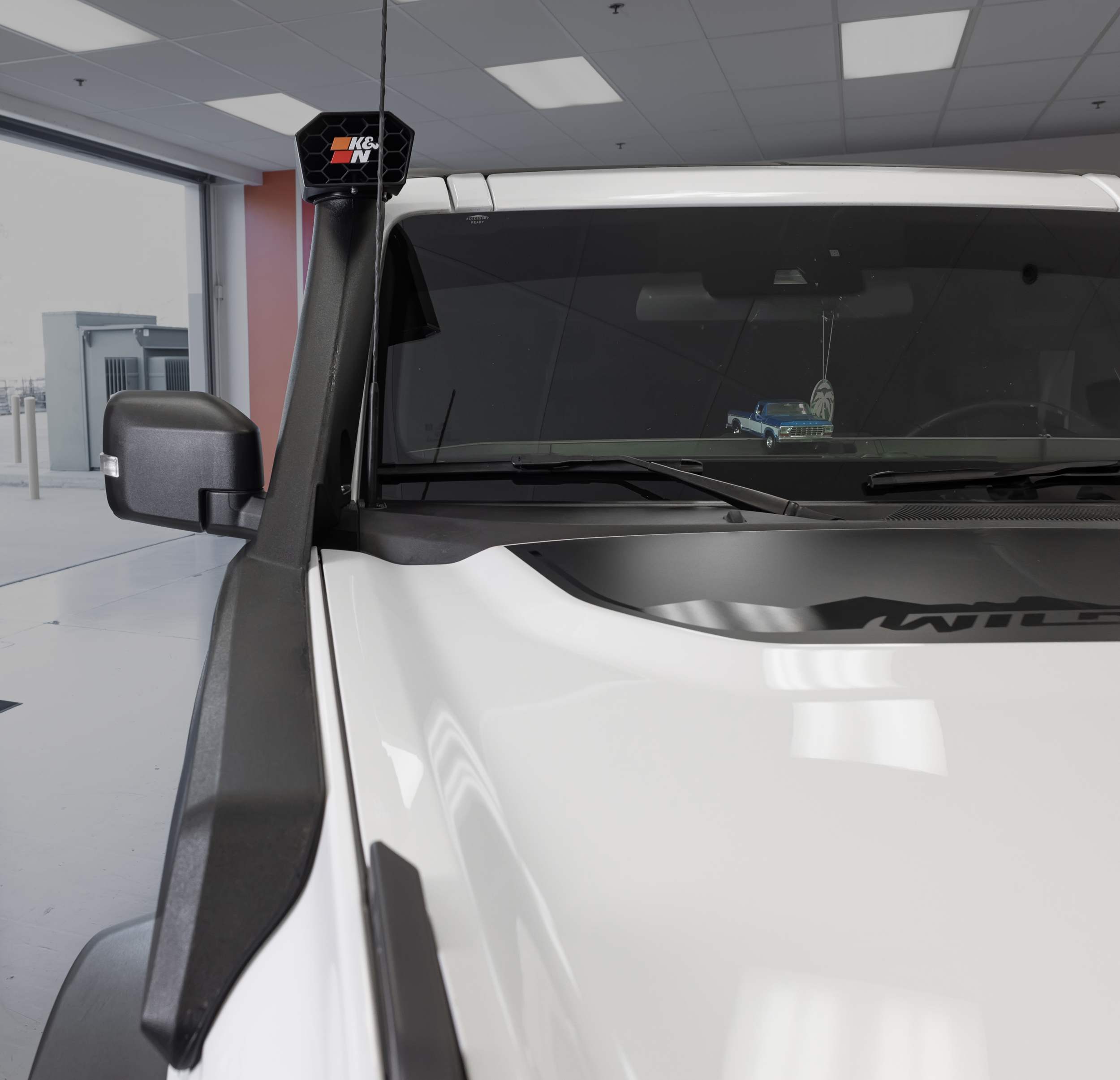 K&N Elevated Intake Kit (Snorkel) - Ford Bronco 2.3L/2.7L 63-8002