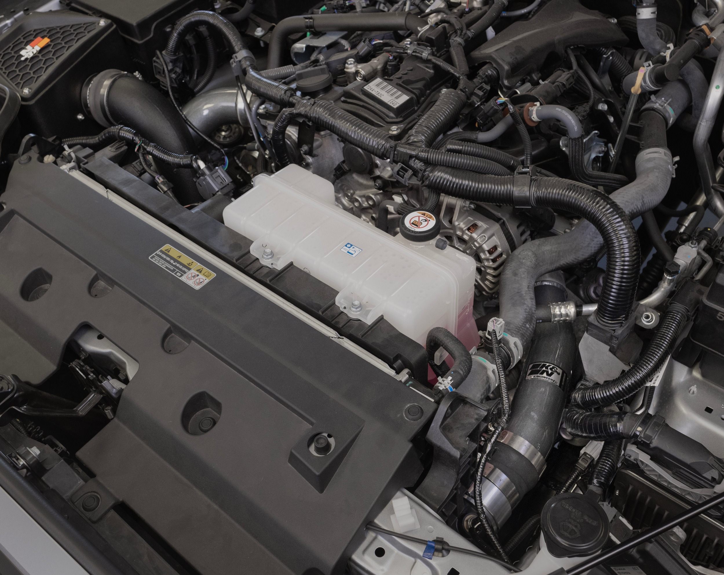 K&N Charge Pipe - Aluminum Tube - TOYOTA TACOMA L4-2.4L TURBO F/L 77-1023KC