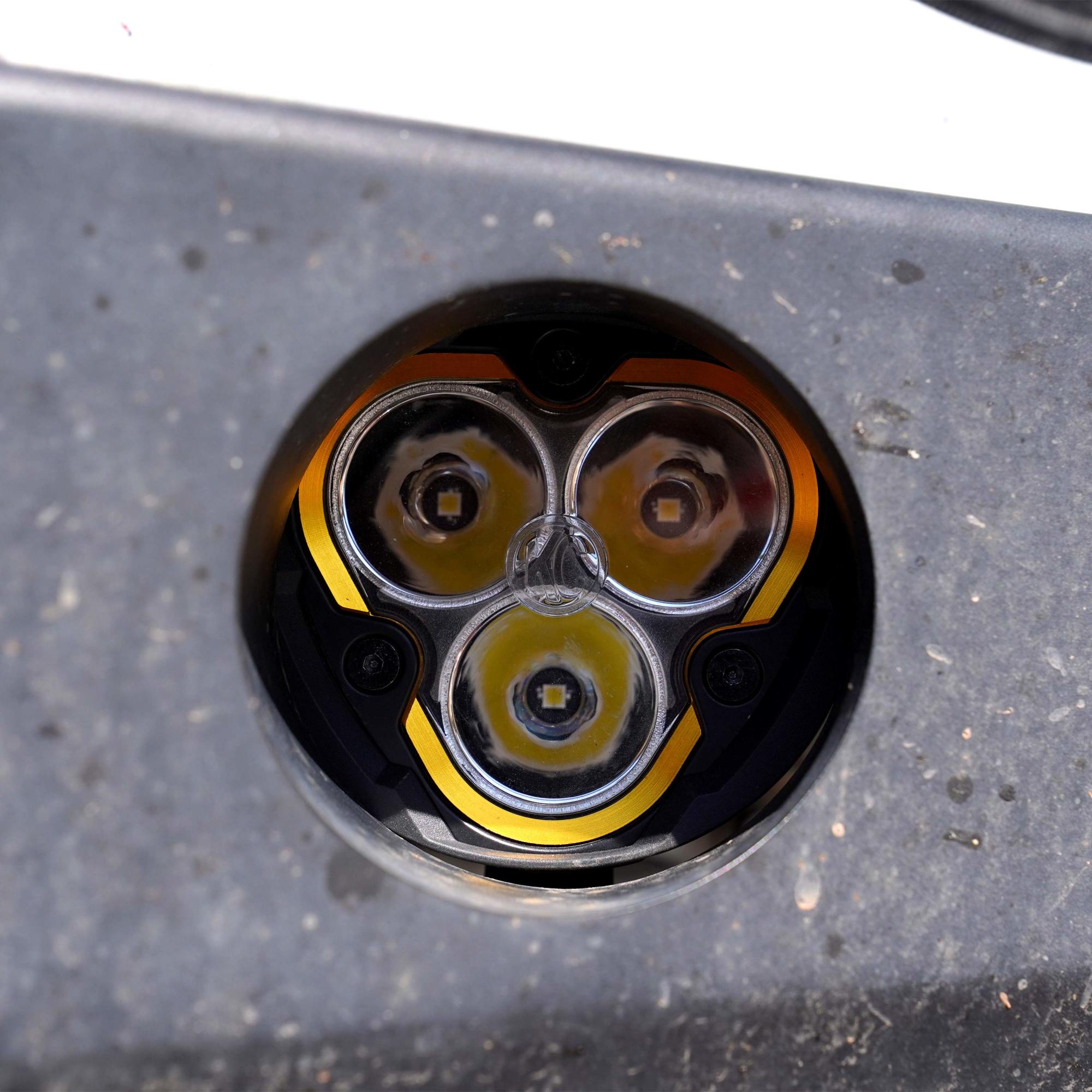 KC HiLiTES FLEX ERA 3 - Shroud Mount - Round - Universal 7468