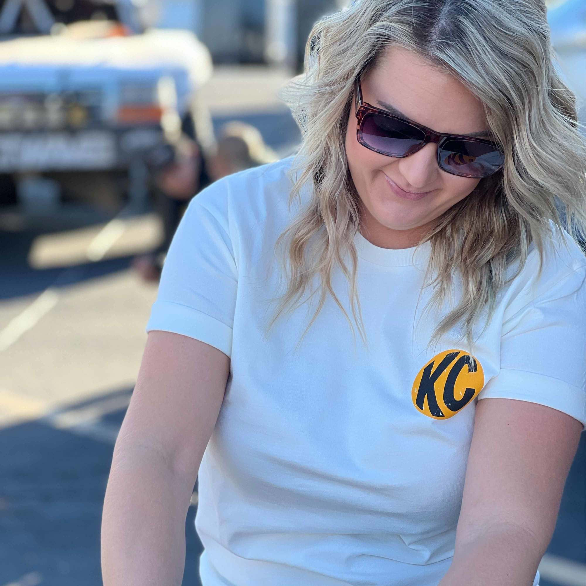 KC HiLiTES KC Baja Bound Retro Tee Shirt - Natural - Large 70656