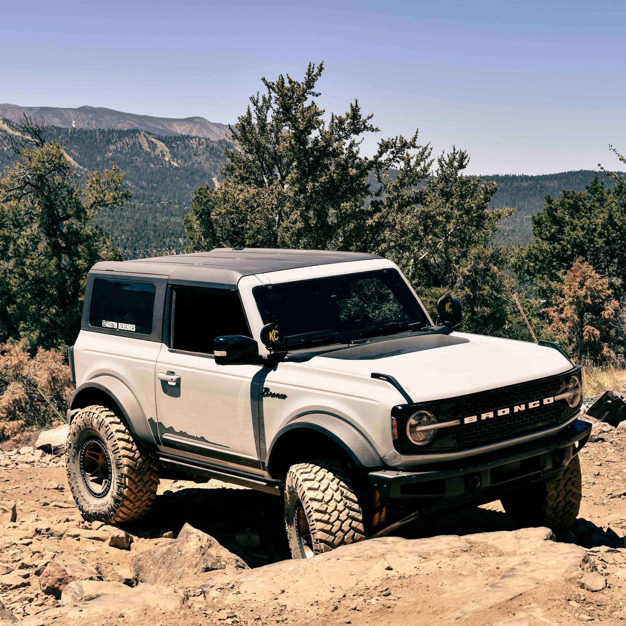 KC HiLiTES KC SLIMLITE LED Ditch Spot 2-Light System - 2021+ Ford Bronco 97161