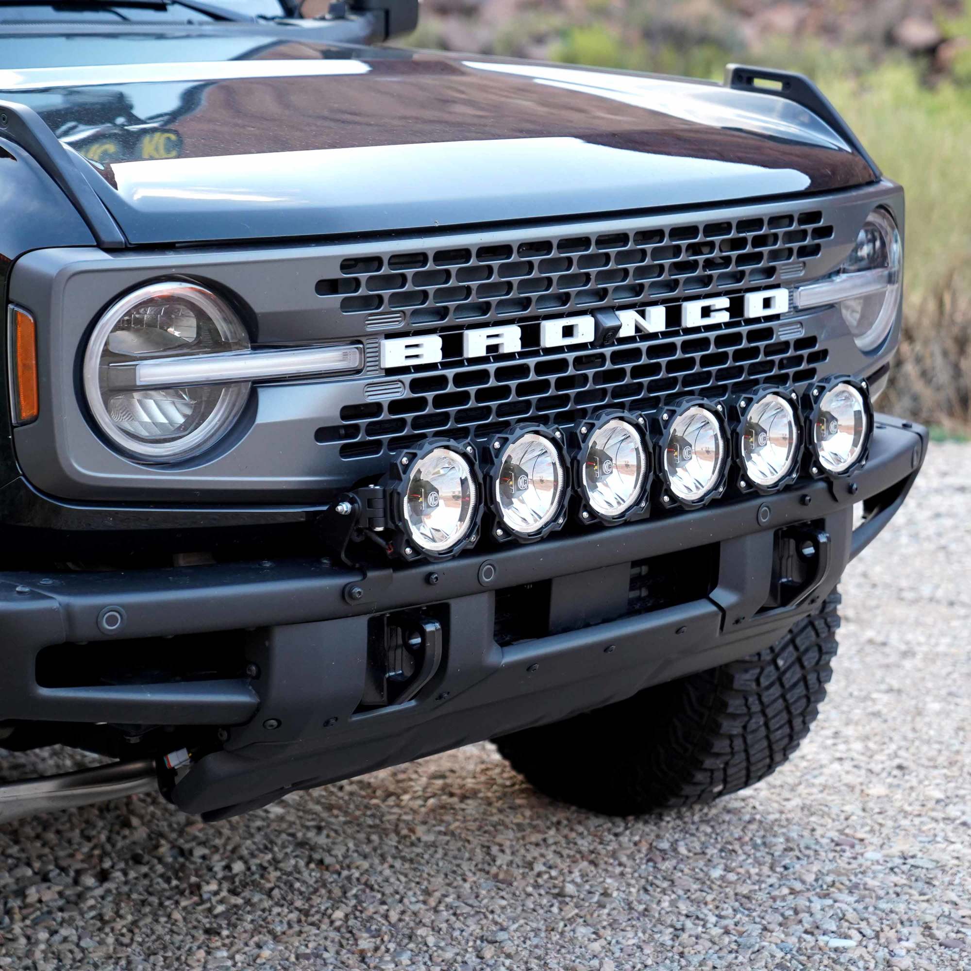 KC HiLiTES KC Pro6 Gravity LED 39in 6-Light Combo Bronco Bumper System 91341