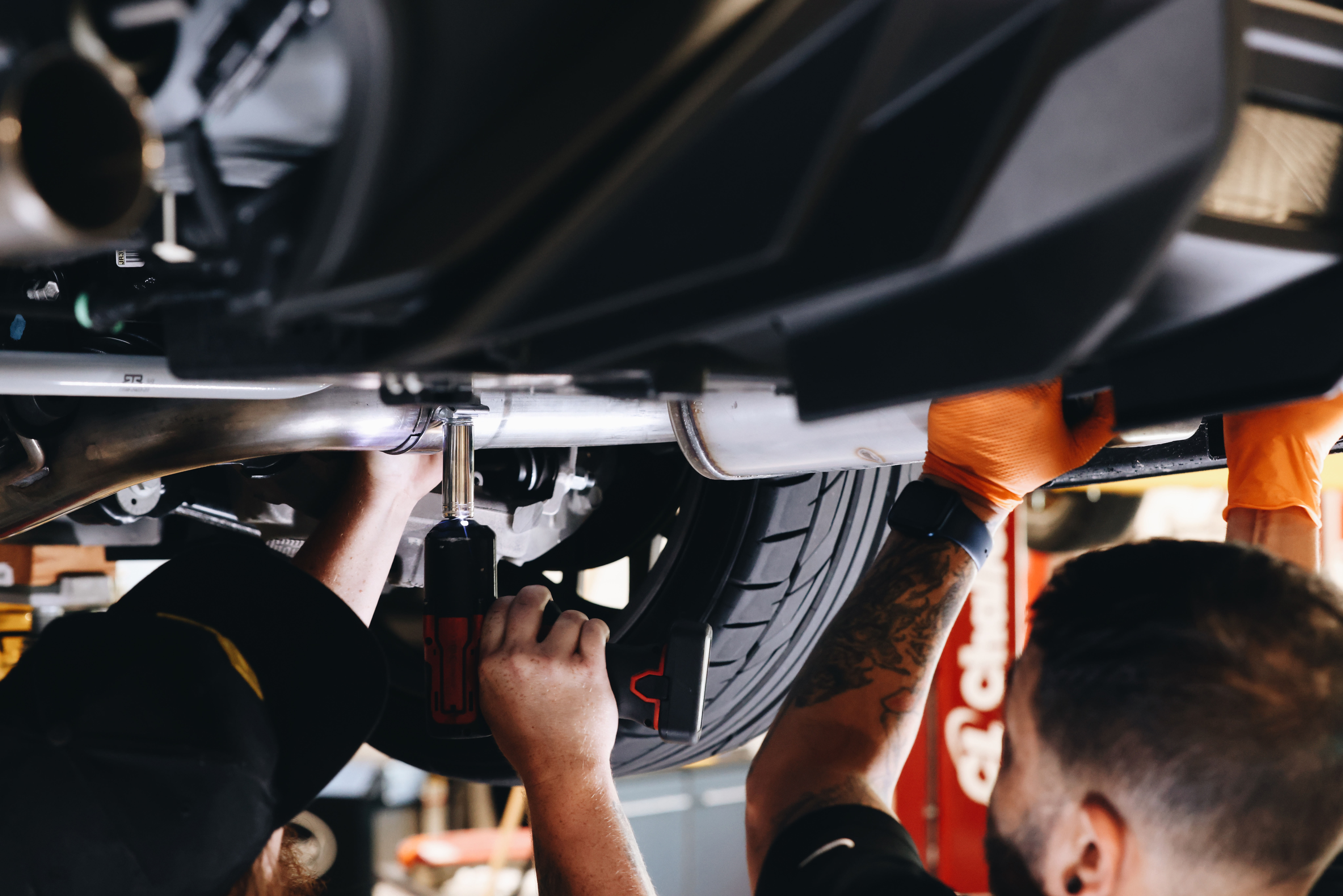 MBRP Exhaust 3in. Cat-Back. Quad Rear Exit. T304. CF Tips. Active S72233CF