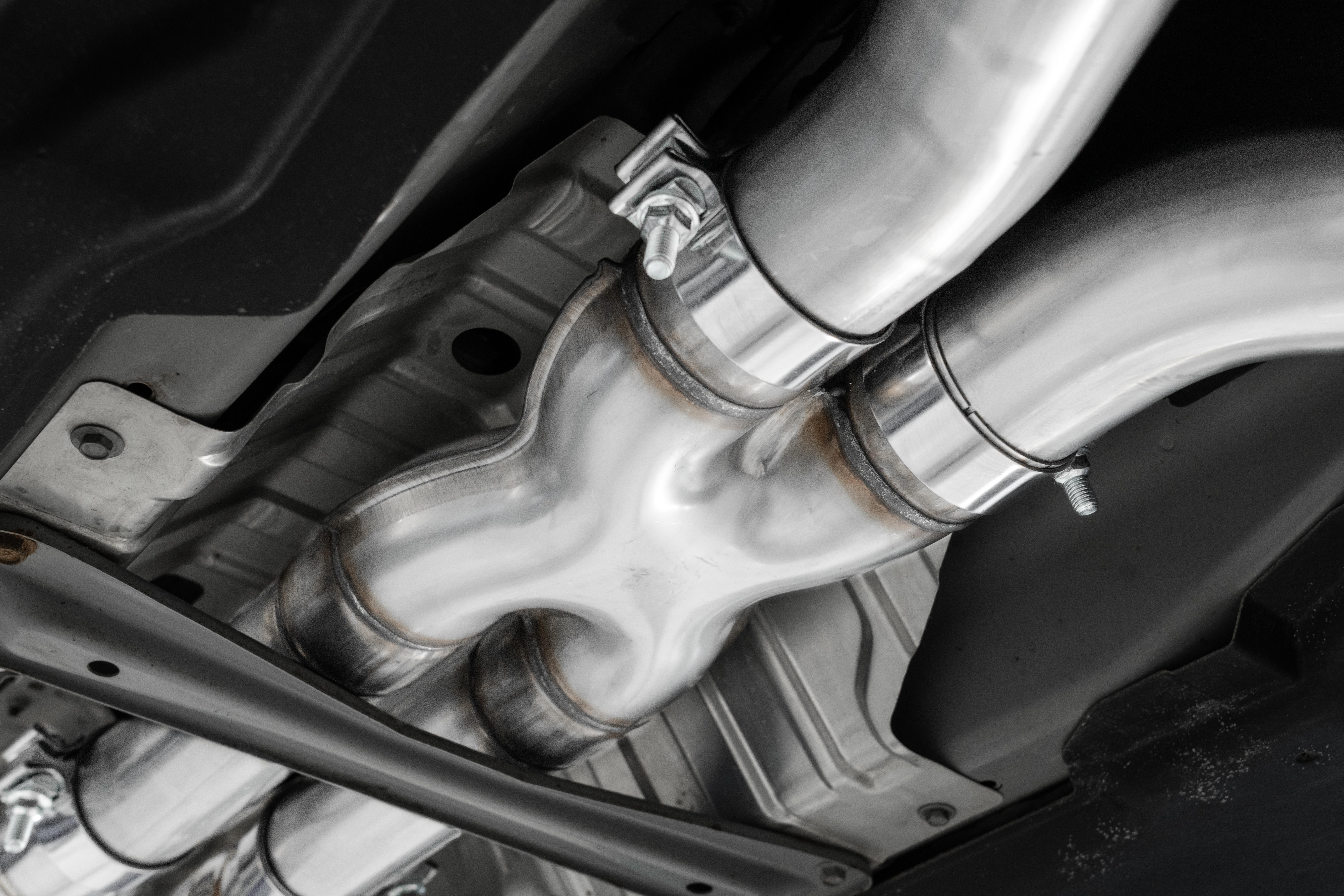 MBRP Exhaust 3in. Cat-Back. Dual Rear Exit. T304. Tour S4406304