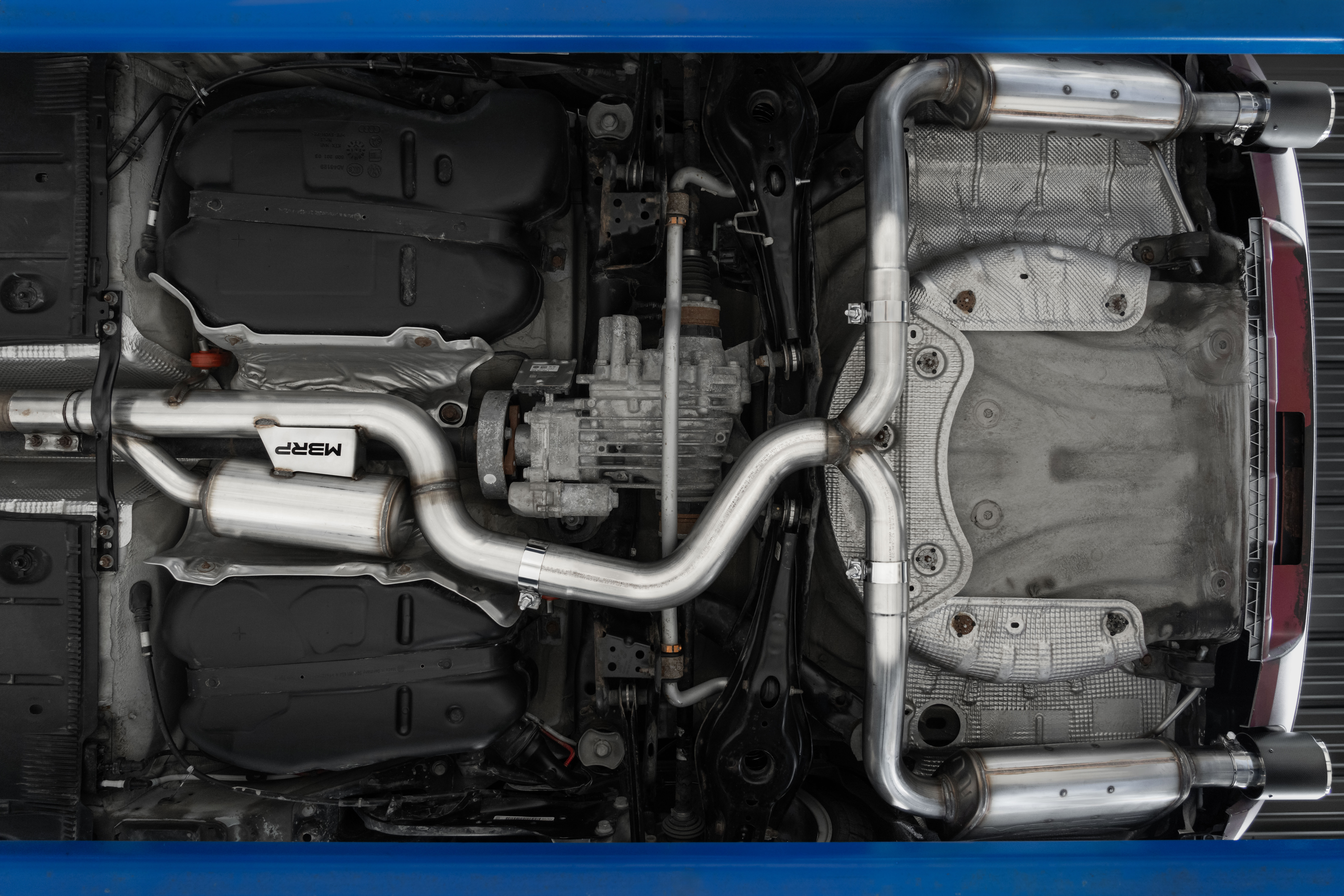 MBRP Exhaust 3in. Cat-Back. 2.5in. Dual Split Rear. T304. CF S46183CF