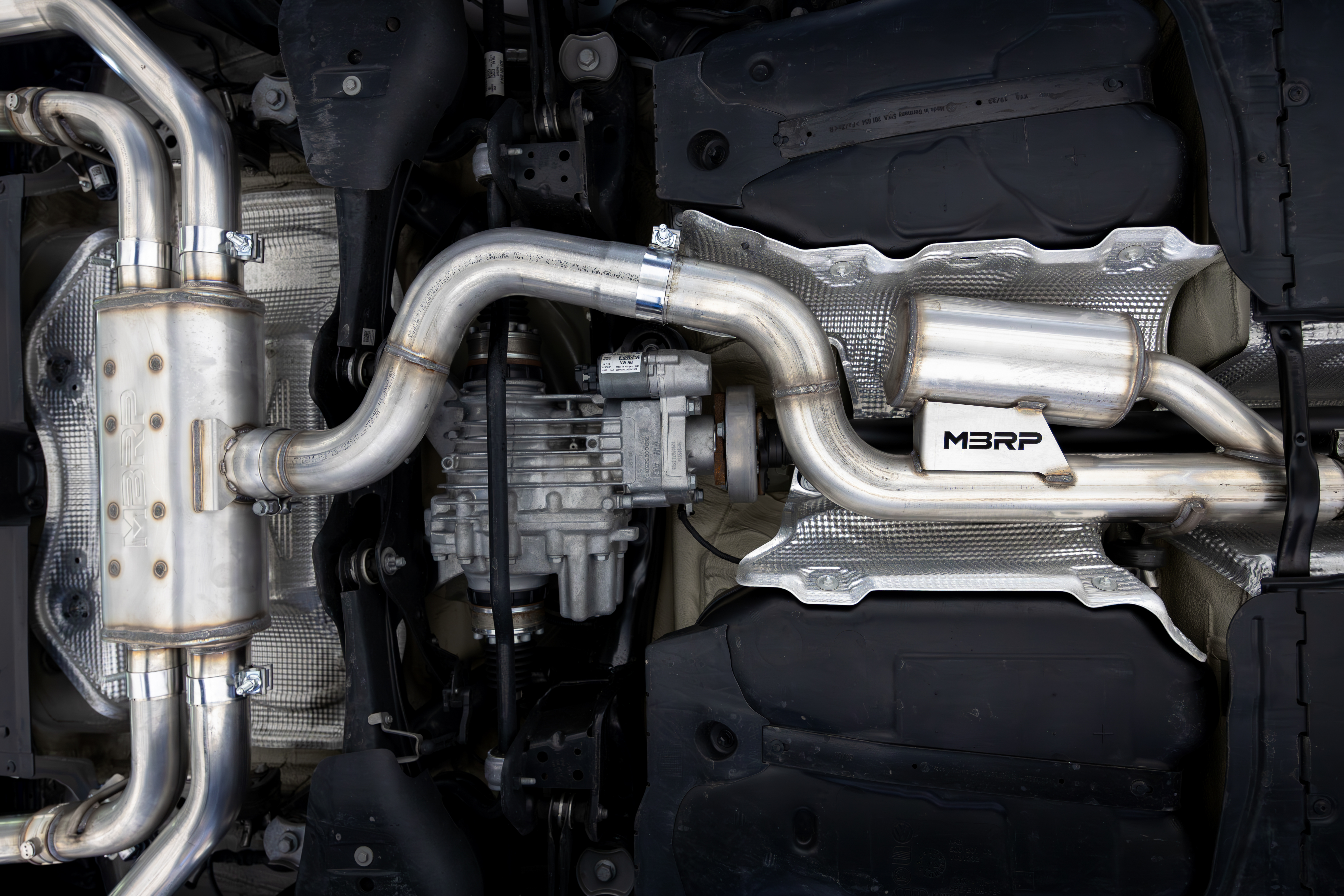 MBRP Exhaust MBRP 3in. Cat-Back, 2.5in. Quad Split Rear Exit, T304, CF Tips, Active. S46193CF