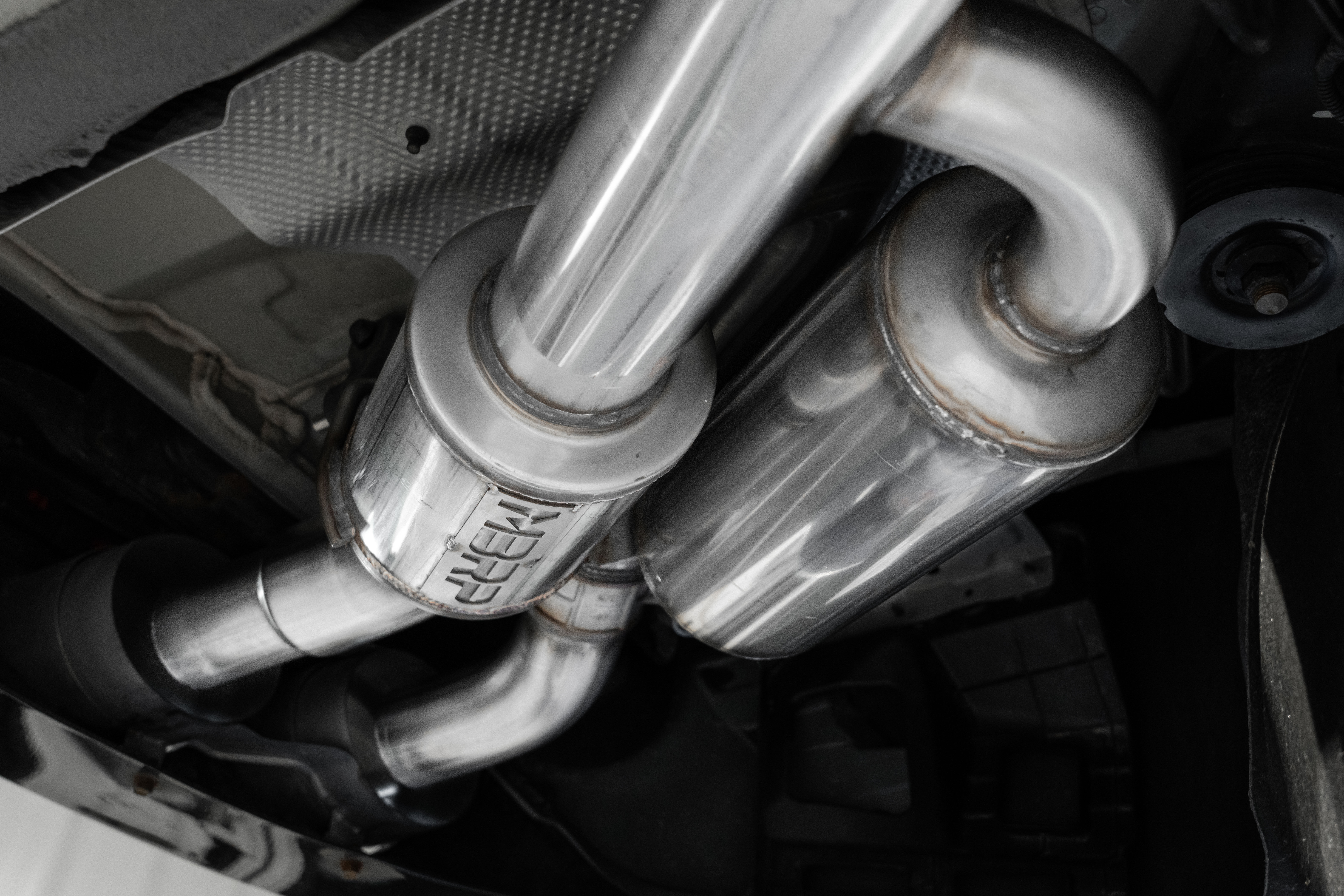 MBRP Exhaust 2.5in. Cat-Back. Dual Split Rear. Quad Outlet. T304 S4708304