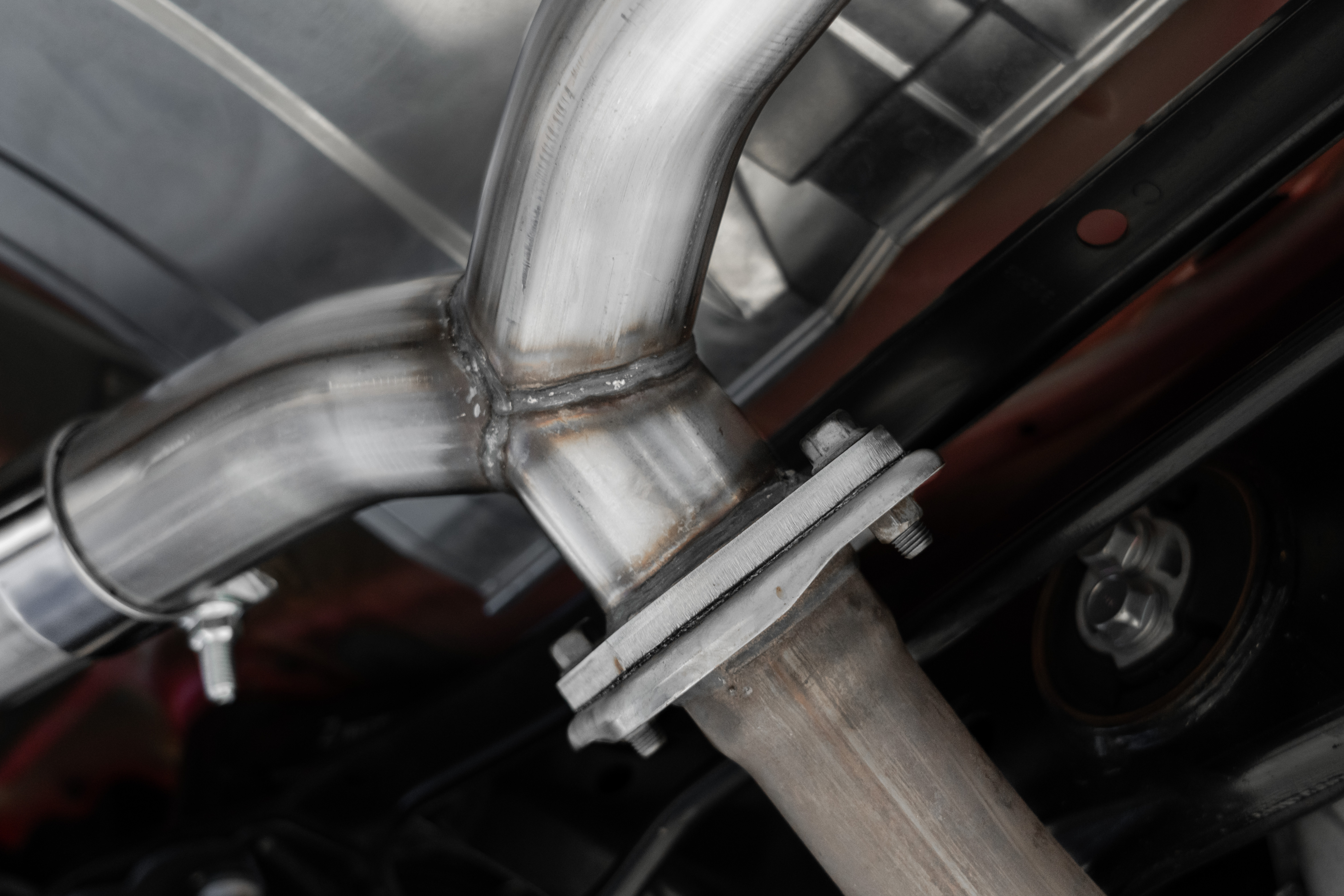 MBRP Exhaust 2.5in. Axle-Back. Dual Rear. T304. BE S48053BE