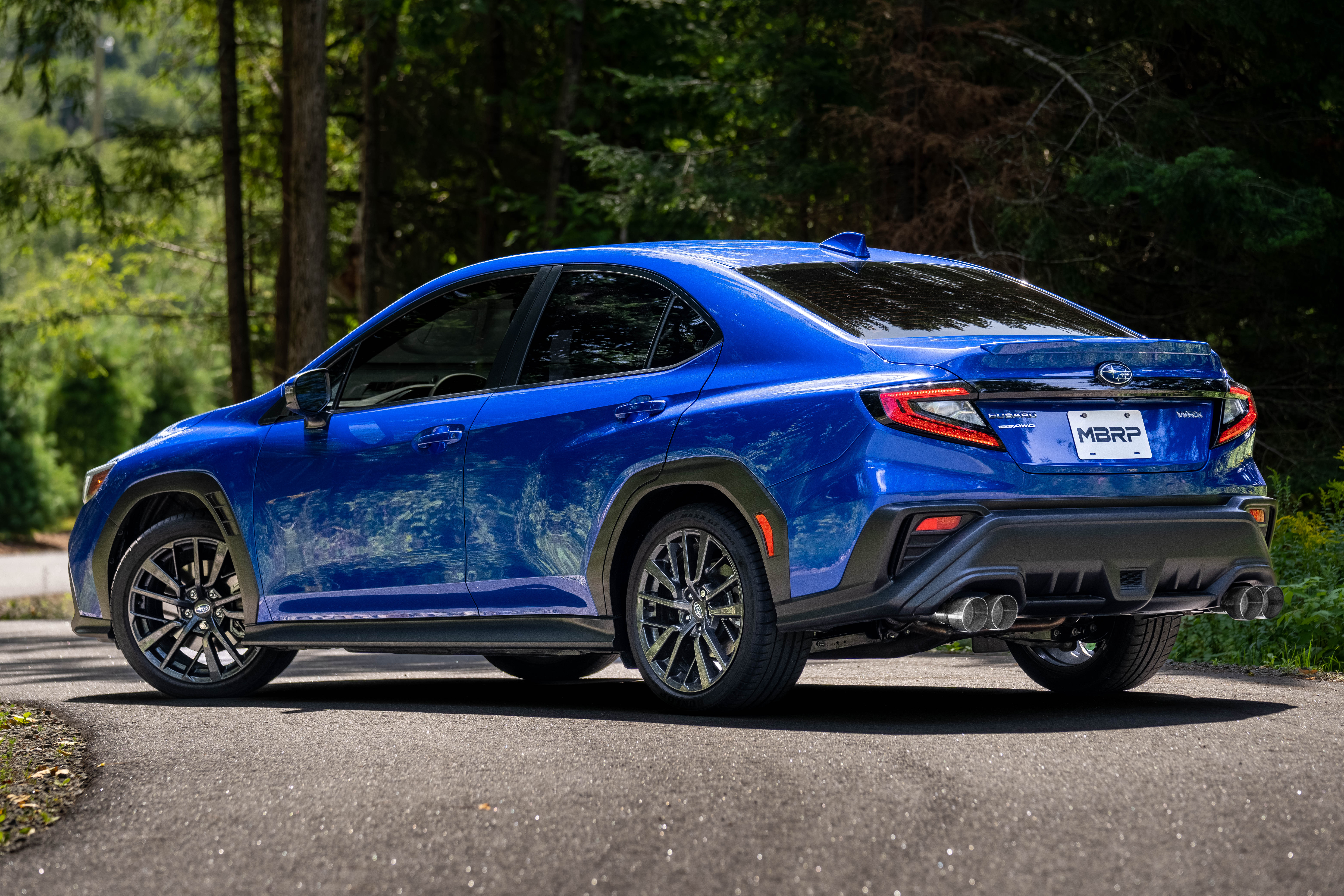 MBRP Exhaust 3in. Cat-Back. Dual Split Rear Exit. Quad Outlet. Race Version. T304. CF Tips S48083CF