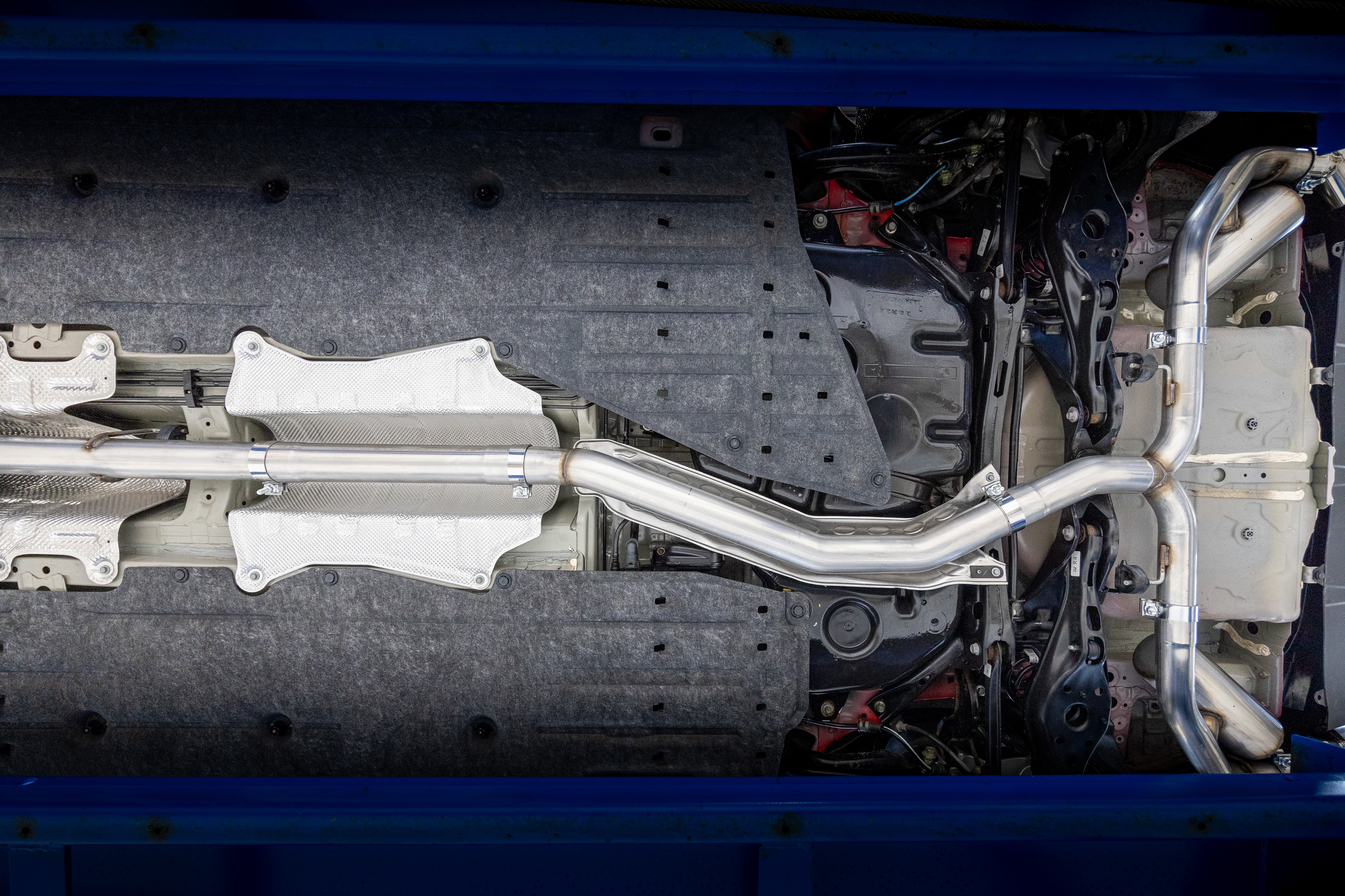 MBRP Exhaust MBRP 3 inch Cat-Back, 2.5 inch Dual Split Rear Exhaust, AL with Tips S4906AL