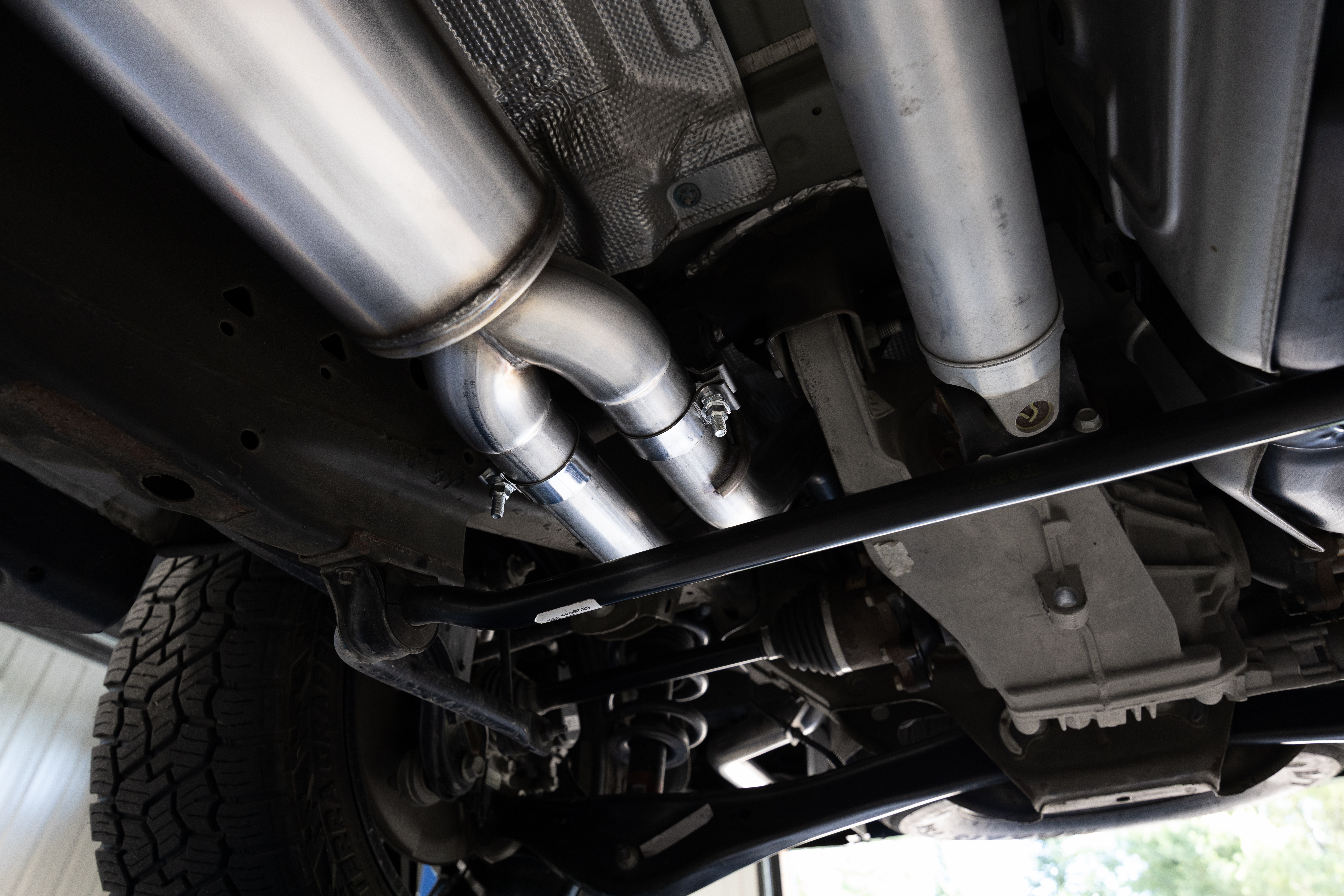 MBRP Exhaust MBRP 3-Inch Cat-Back, 2.5-Inch Dual Split Rear, T304, Street. S5007304