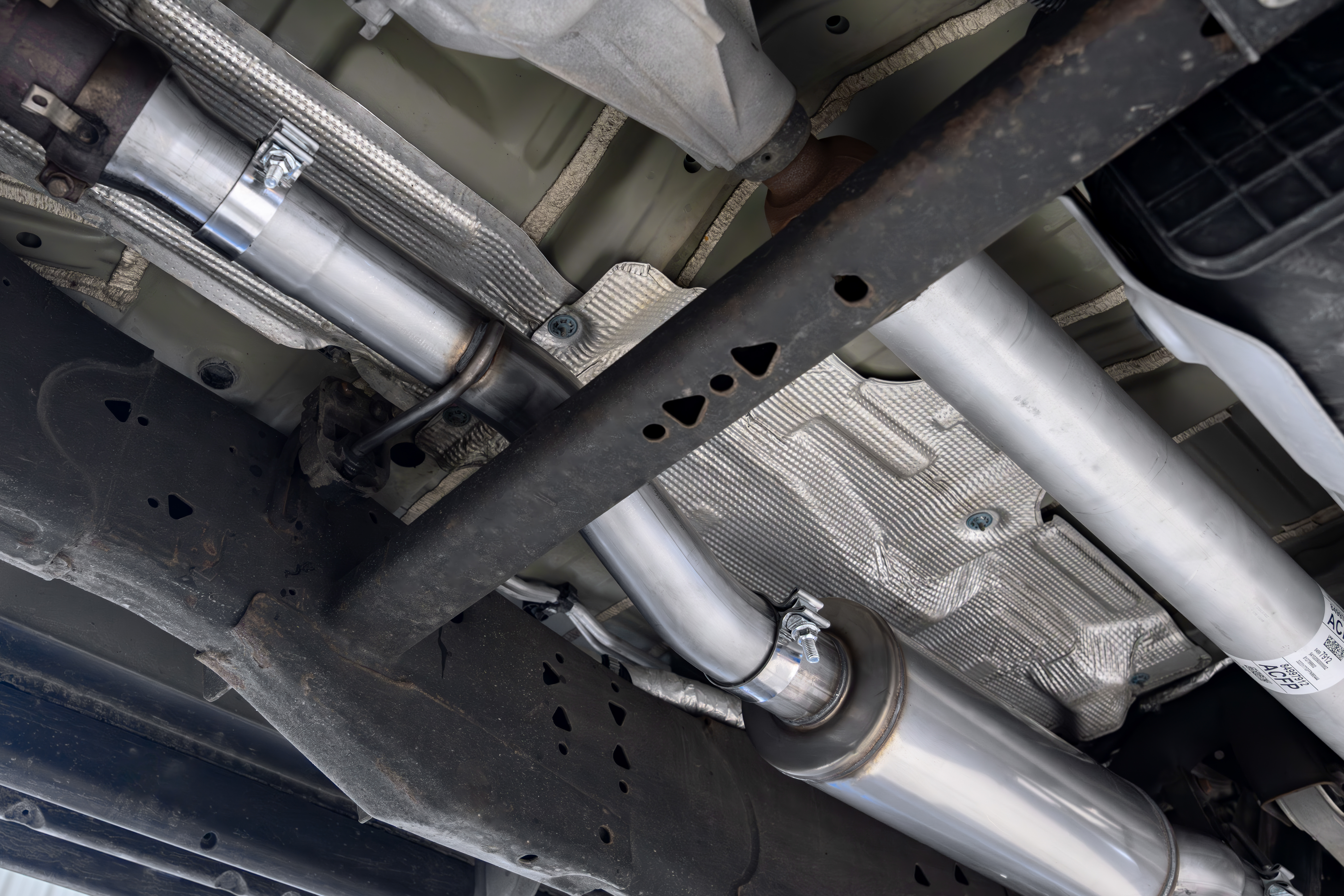 MBRP Exhaust MBRP 3 in. Cat-Back,  2.5in. Dual Split Rear Exit, AL S5057AL