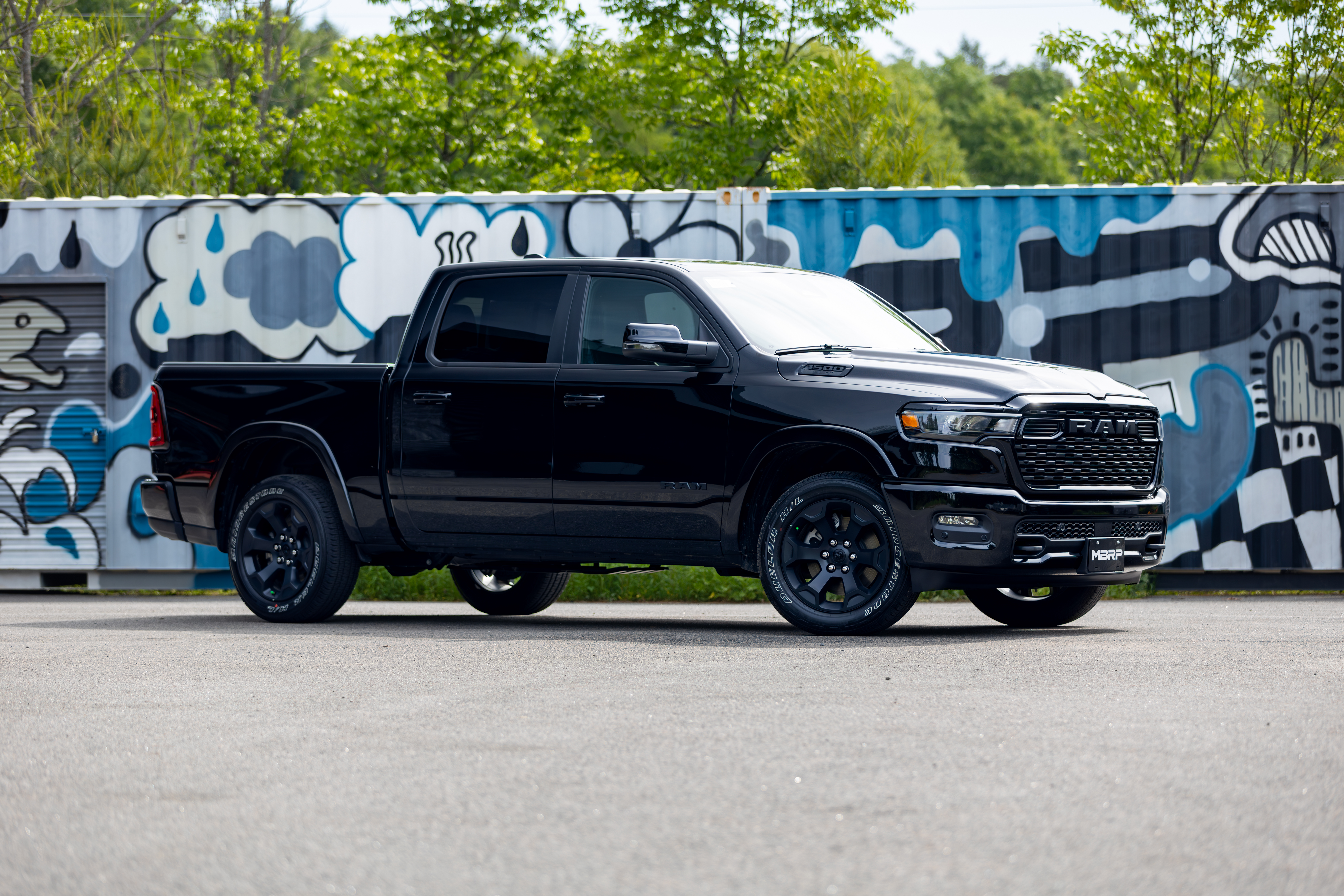 MBRP Exhaust 3in. Cat-Back. 2.5in. Dual Split Rear Exit. BLK S5156BLK