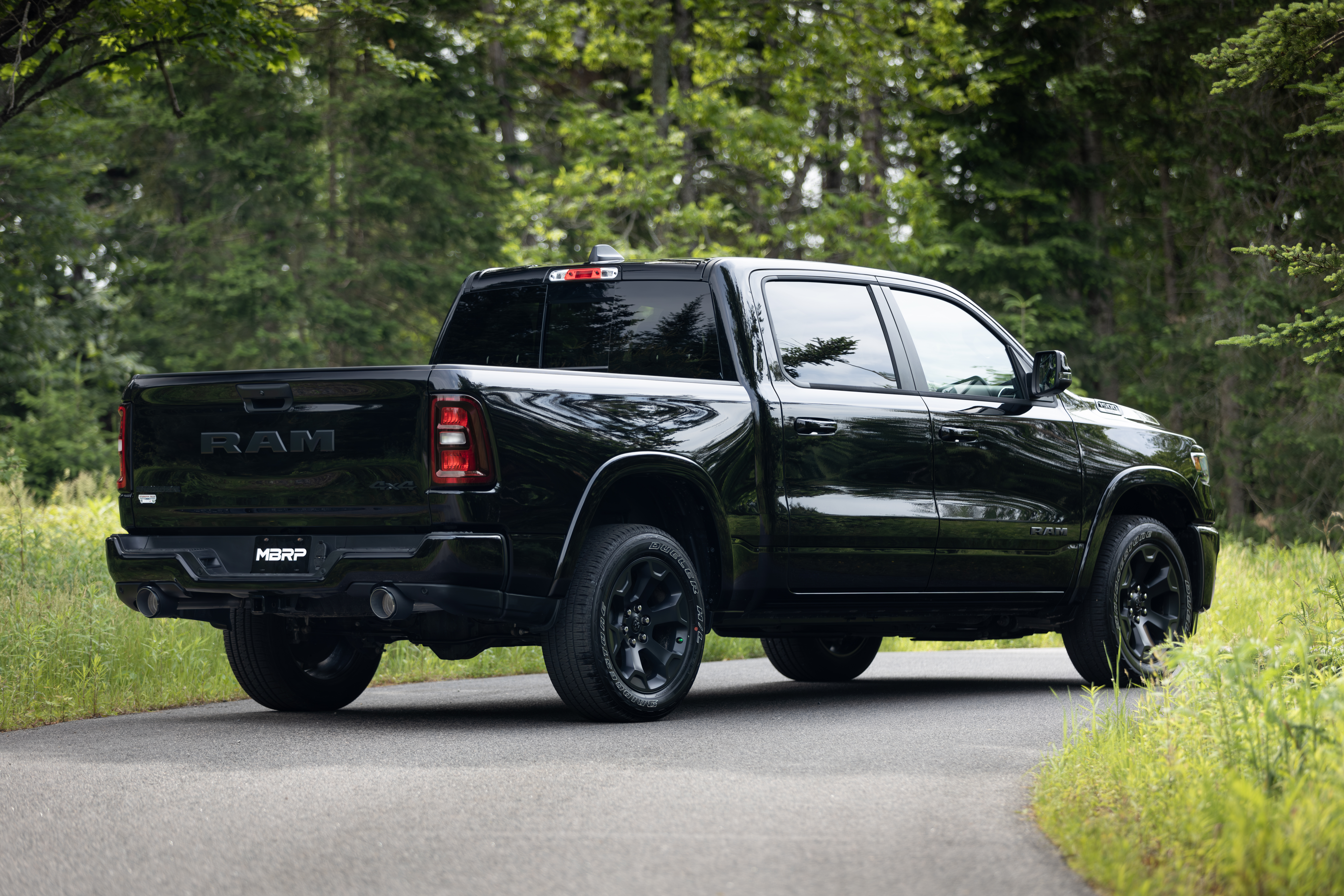 MBRP Exhaust 3in. Cat-Back. 2.5in. Dual Split Rear Exit. T304, CF. S51563CF