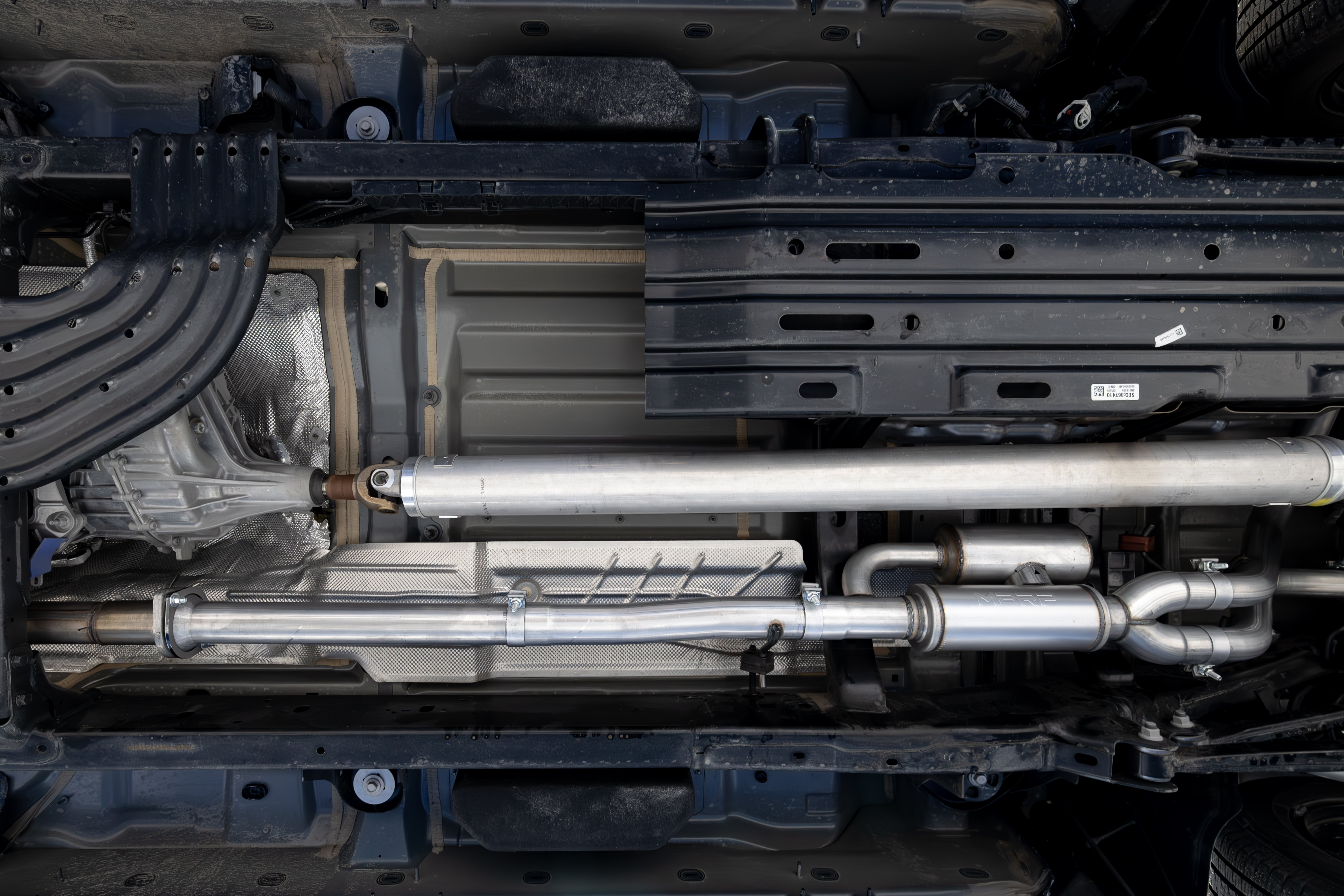 MBRP Exhaust 3in. Cat-Back. 2.5in. Dual Split Rear Exit. T304 S5156304