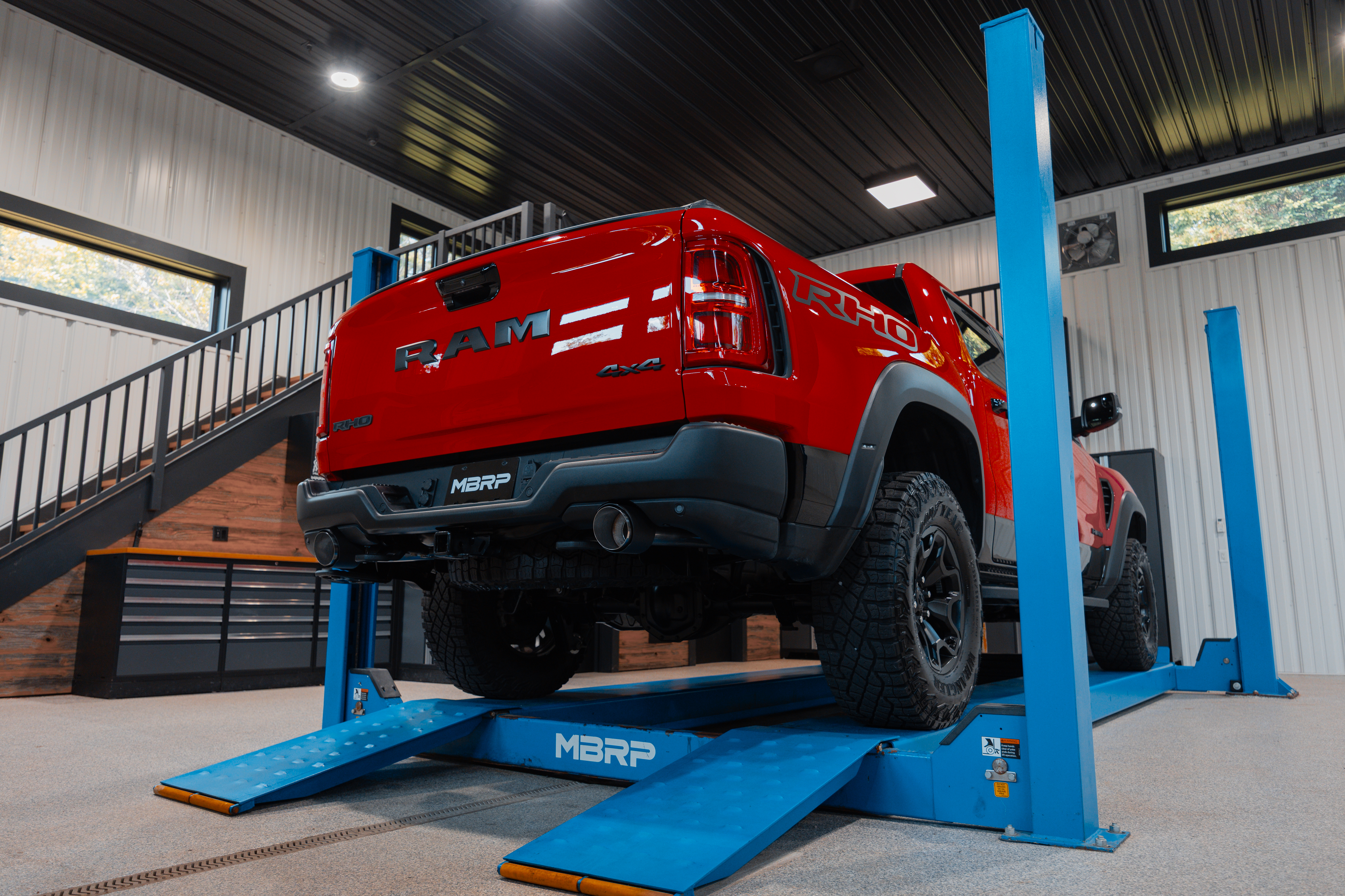 MBRP Exhaust MBRP 3-inch Cat-Back Dual Split Rear Exit, T304 with CF Tips. S51573CF