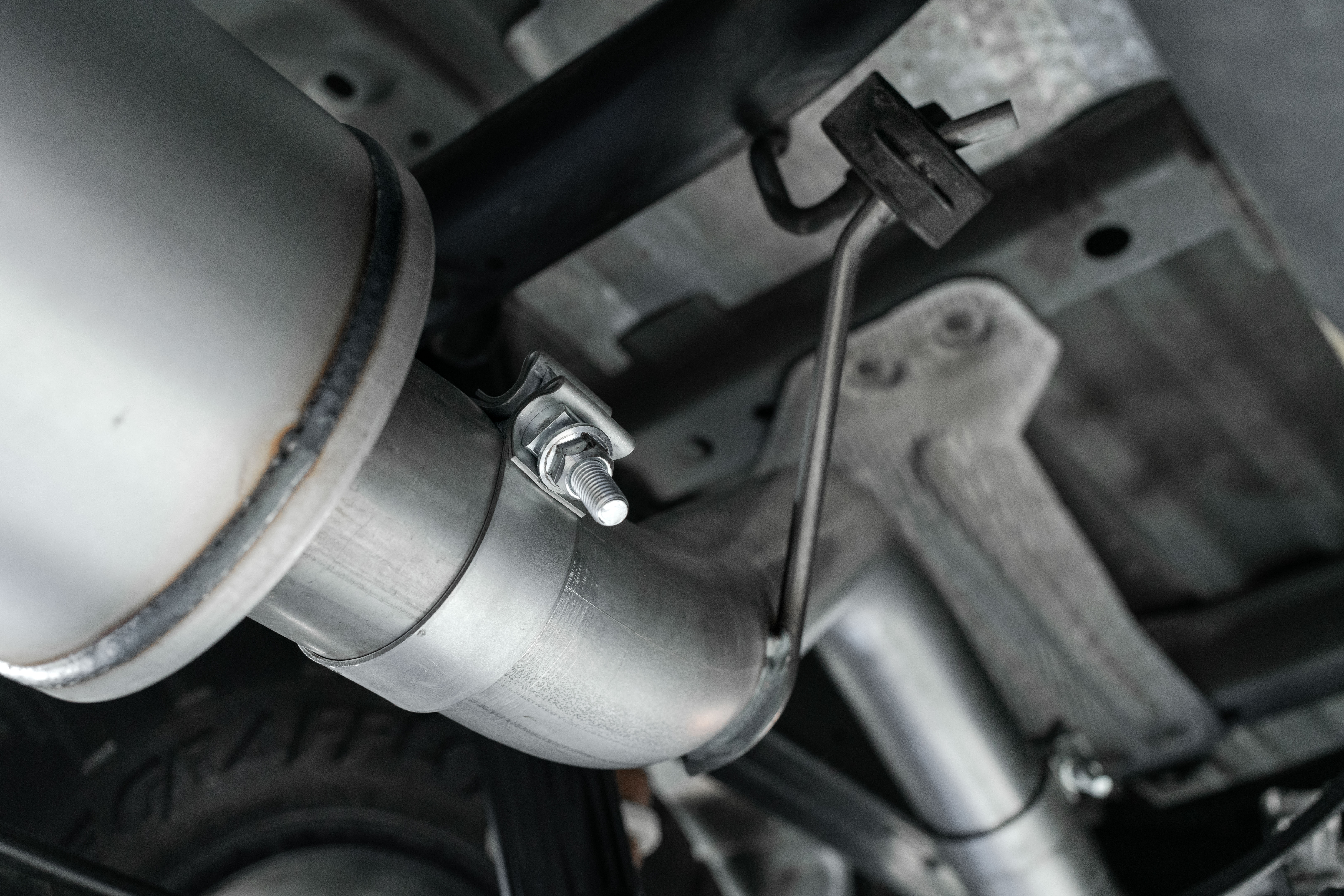 MBRP Exhaust 3in. Cat-Back. Single Side Exit. T304 S5227304