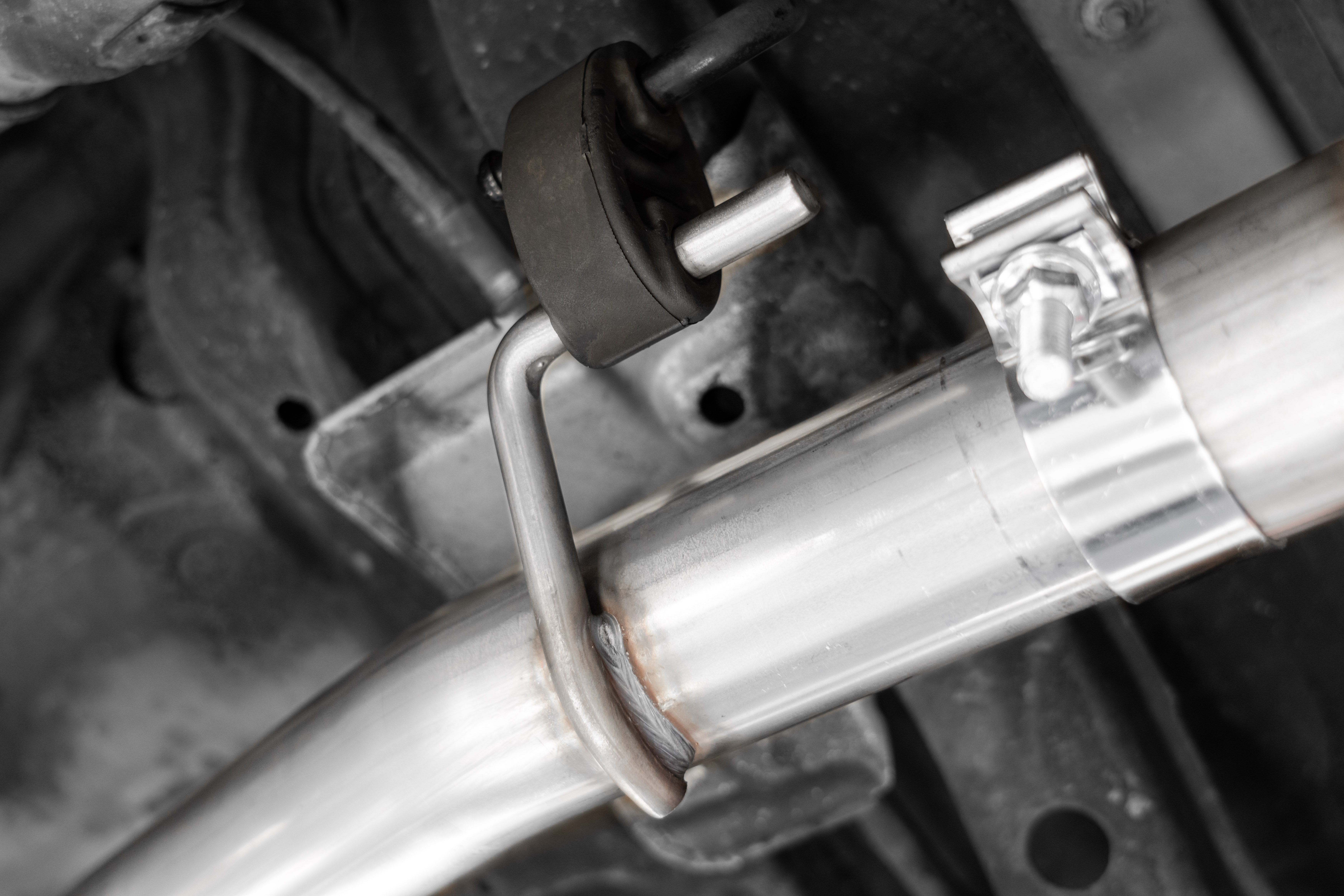 MBRP Exhaust 2.5in. Cat-Back. High-Clearance. Single Rear Exit. T304 S5343304