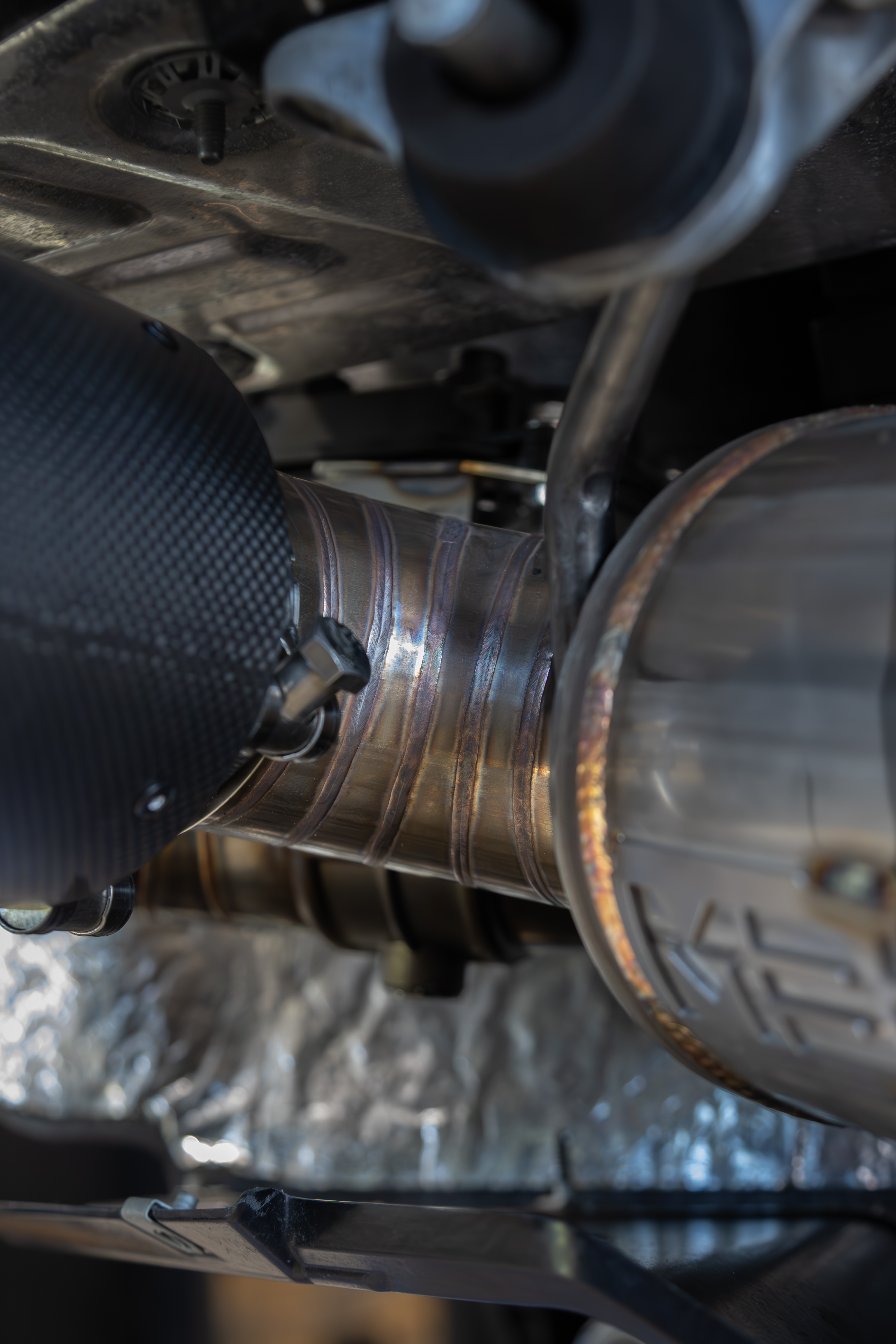 MBRP Exhaust MBRP 3in Cat-Back, Quad Split Rear Exit, Active, T304 with CF Tips. S70413CF