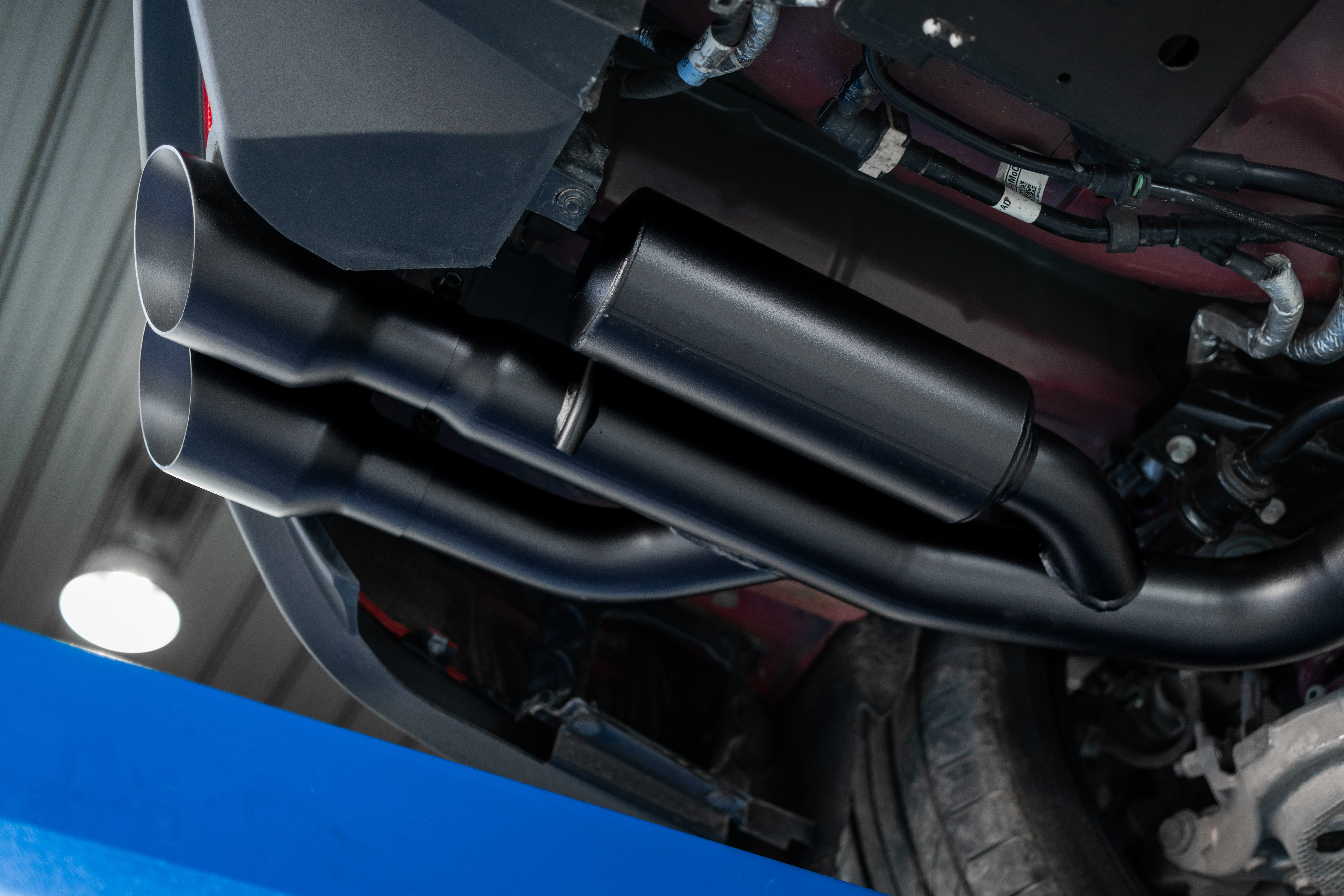 MBRP Exhaust 3in. Cat-Back. Dual Rear Exit. Quad Tips. Race Version. BLK S7207BLK