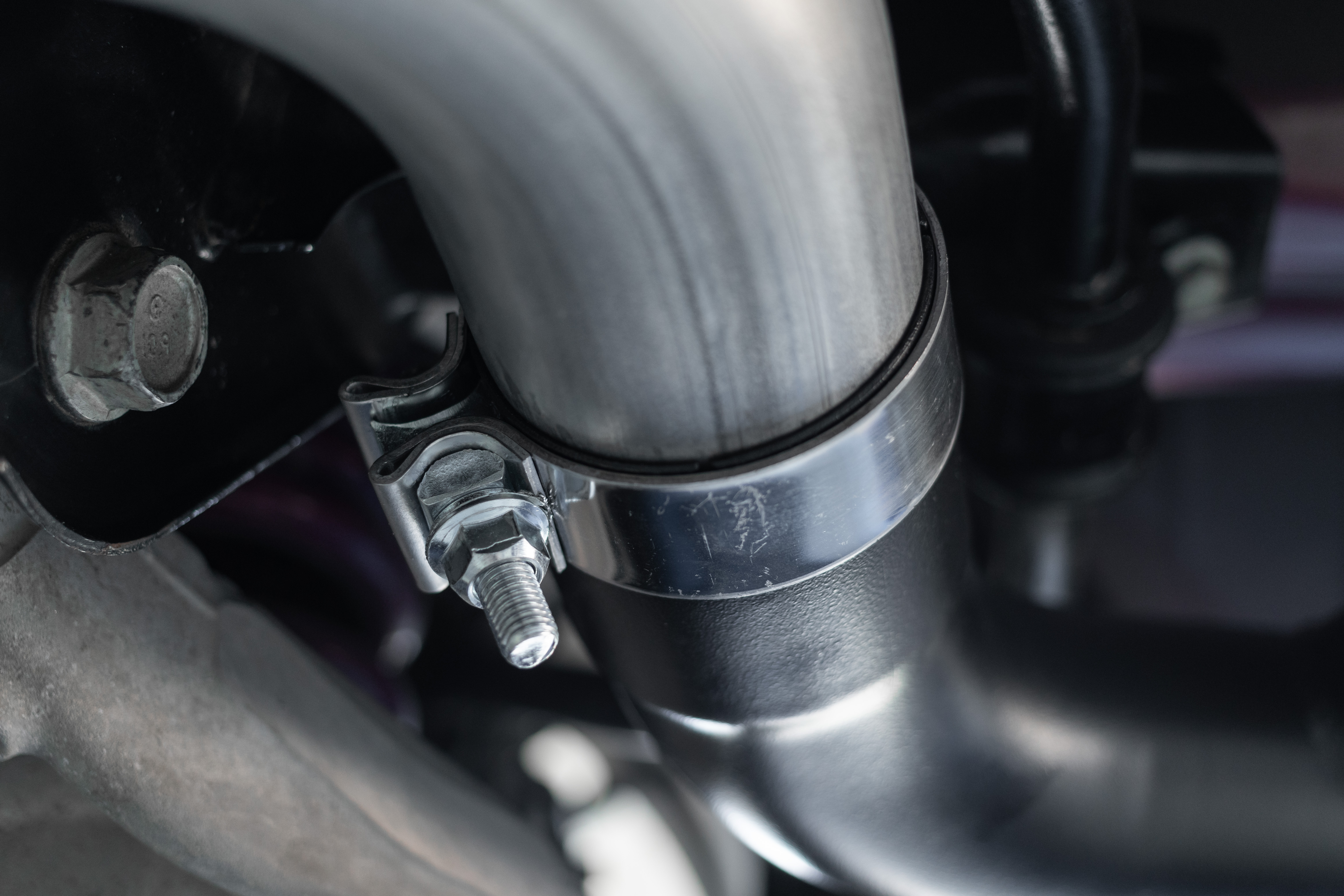 MBRP Exhaust 3in. Cat-Back. Dual Rear Exit. Quad Tips. Race Version. T304 S7207304