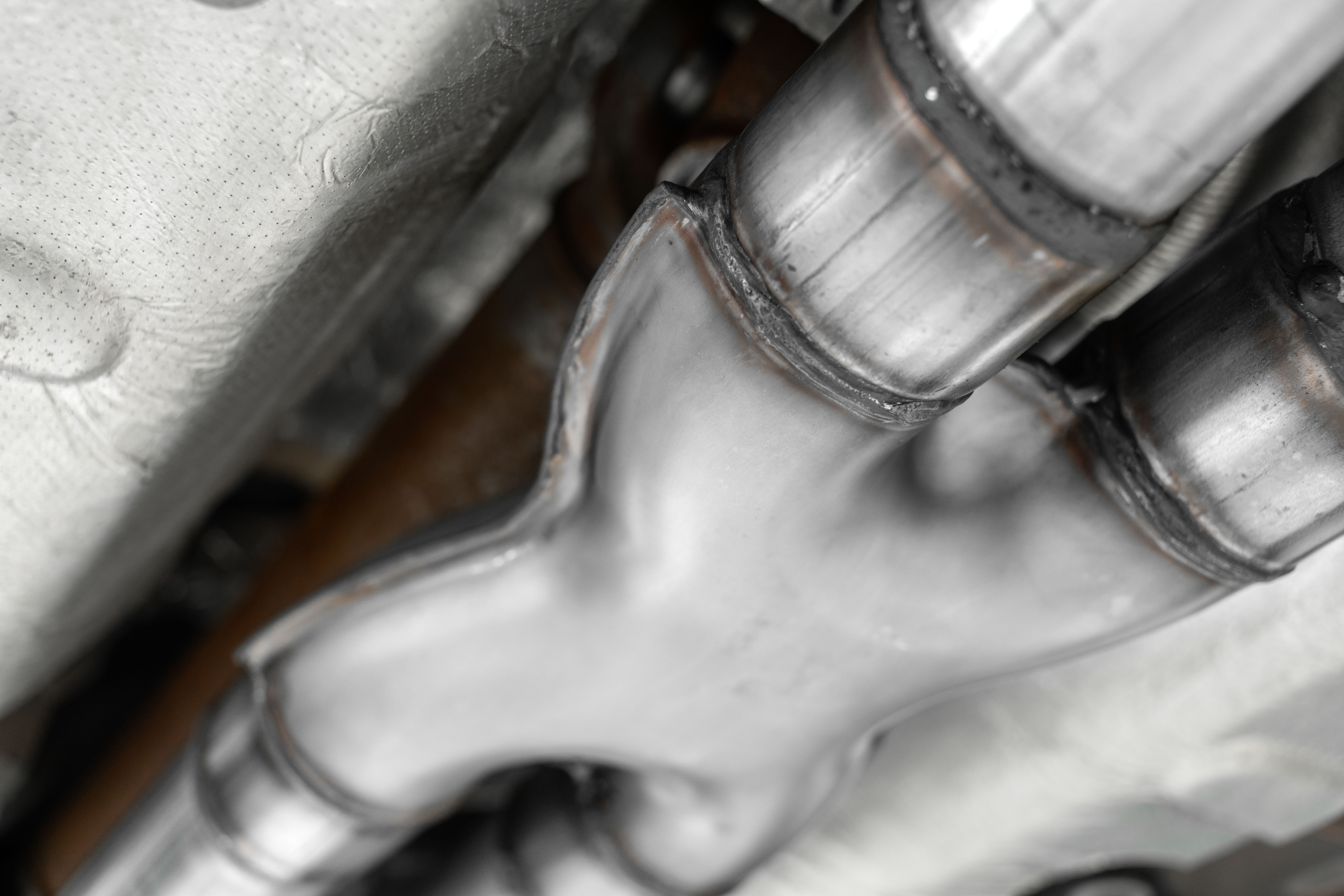 MBRP Exhaust 2.5in. Resonator Bypass. X-Pipe. T409 S7213409