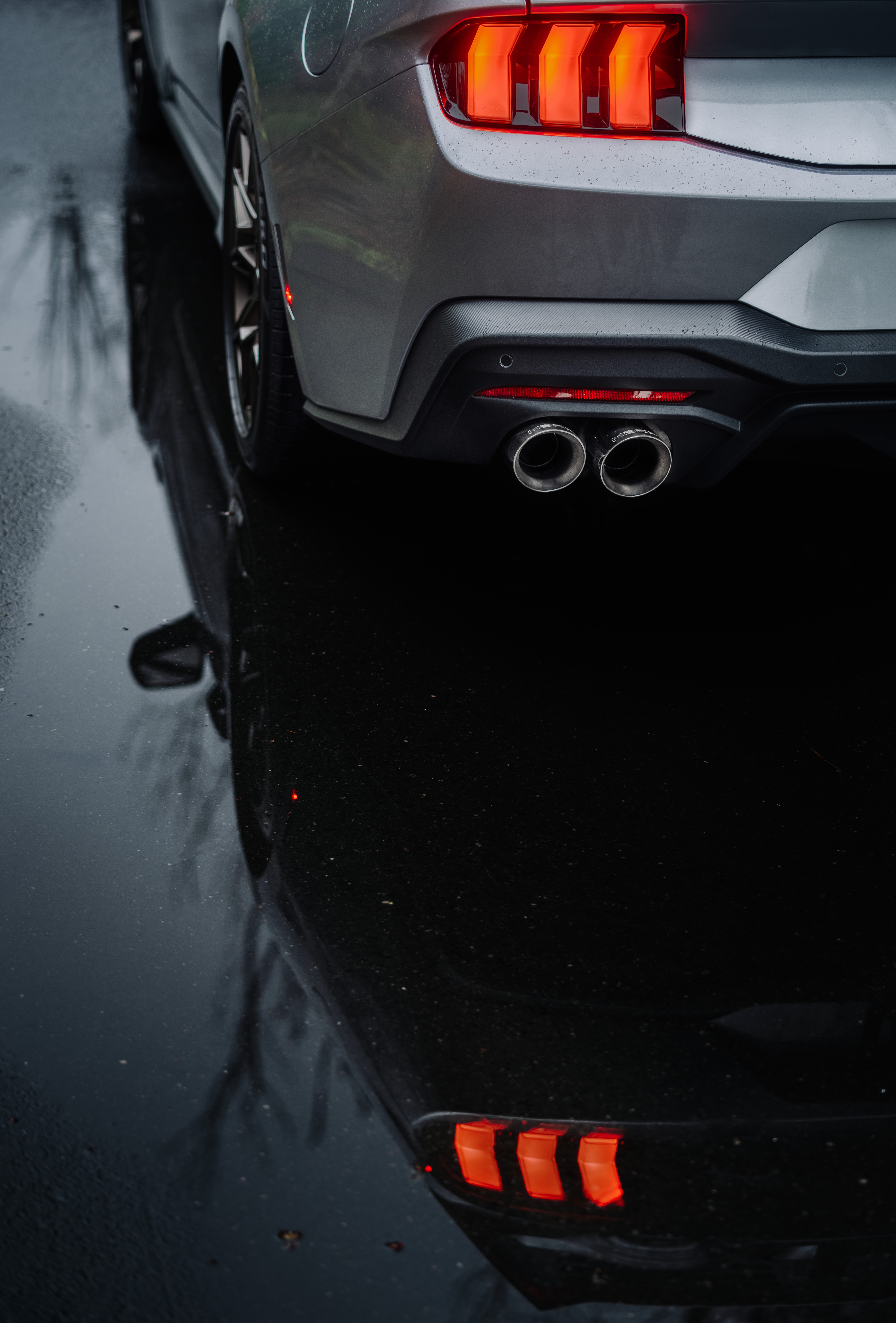 MBRP Exhaust 3in. Cat-Back. Dual Rear Exit. Quad Tips. Race Version. T304 S7282304