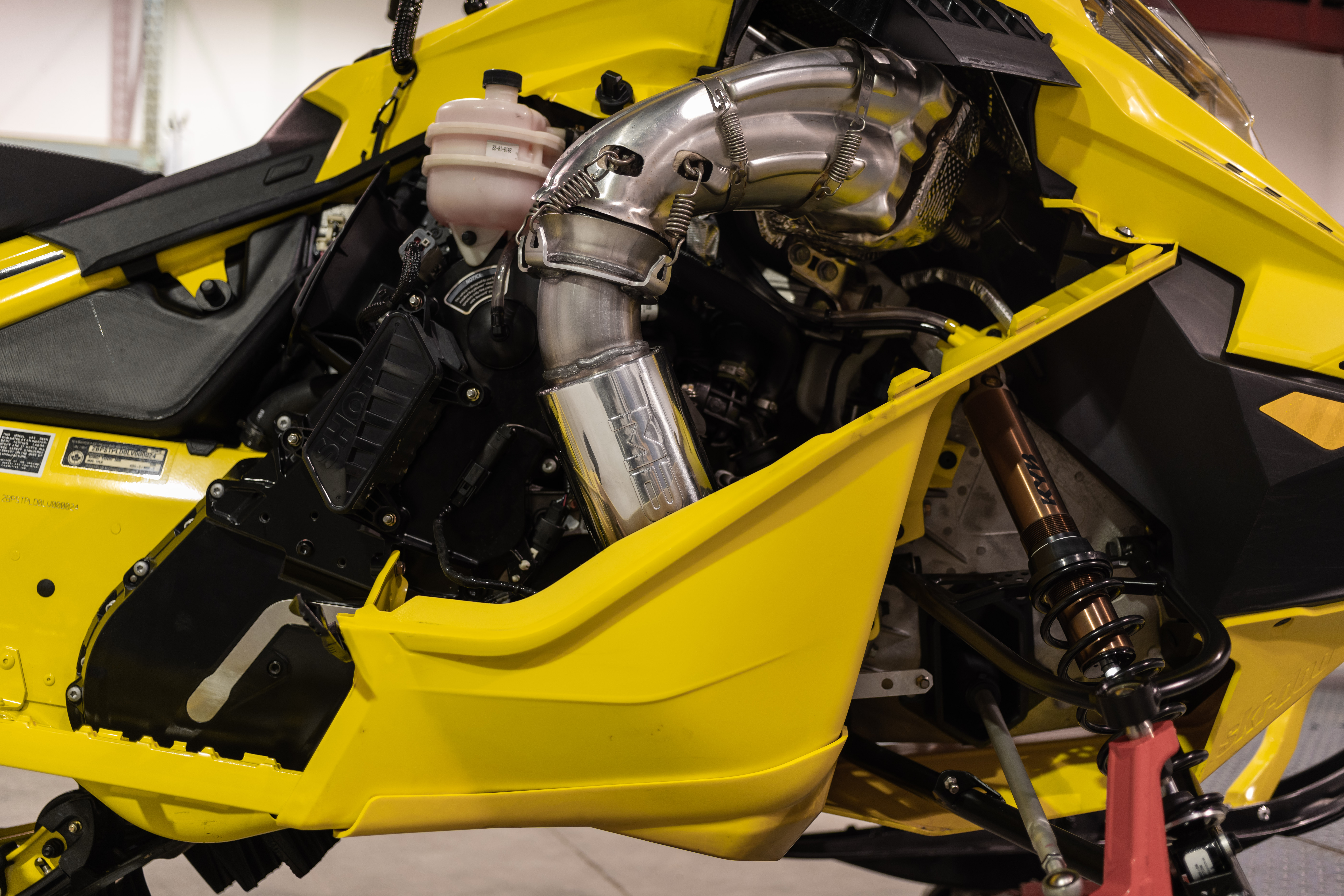 MBRP Exhaust Race Muffler. Slip-on Design. Packed Muffler. 1380310