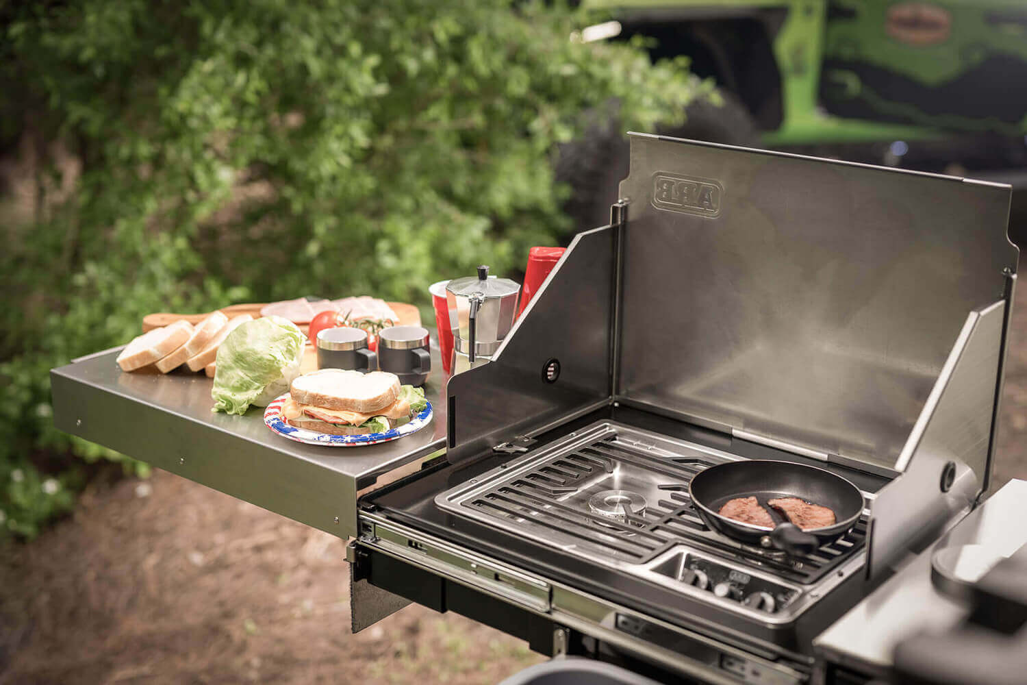 ARB Slide Out Camp Kitchen 1045mm RDKNA1045