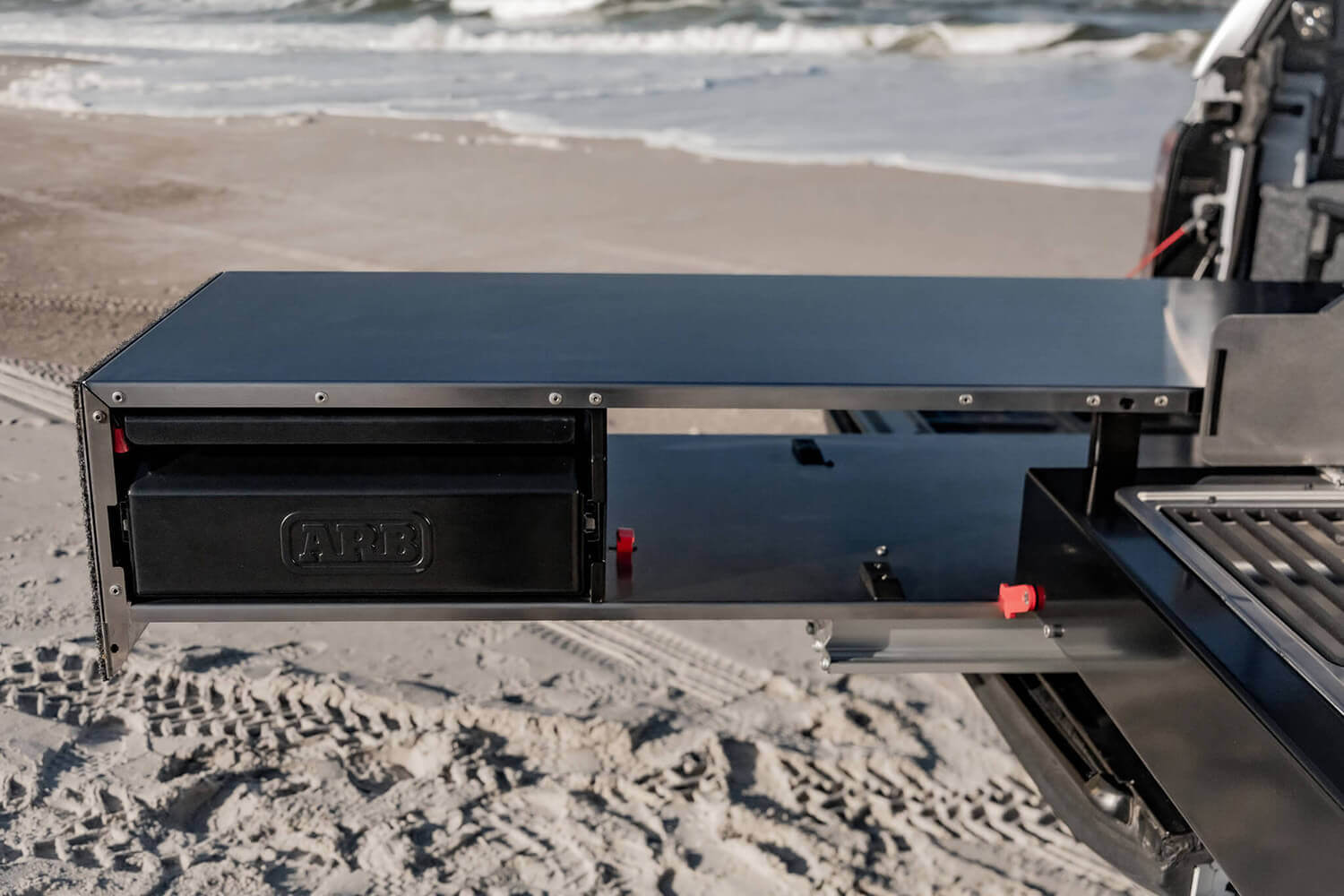 ARB Slide Out Camp Kitchen 1355mm RDKNA1355