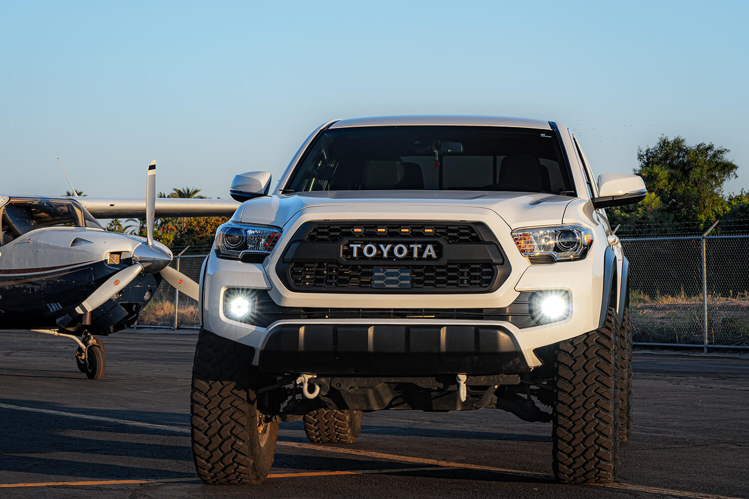 ARB Toyota Quatro Fog Mount V3TO1