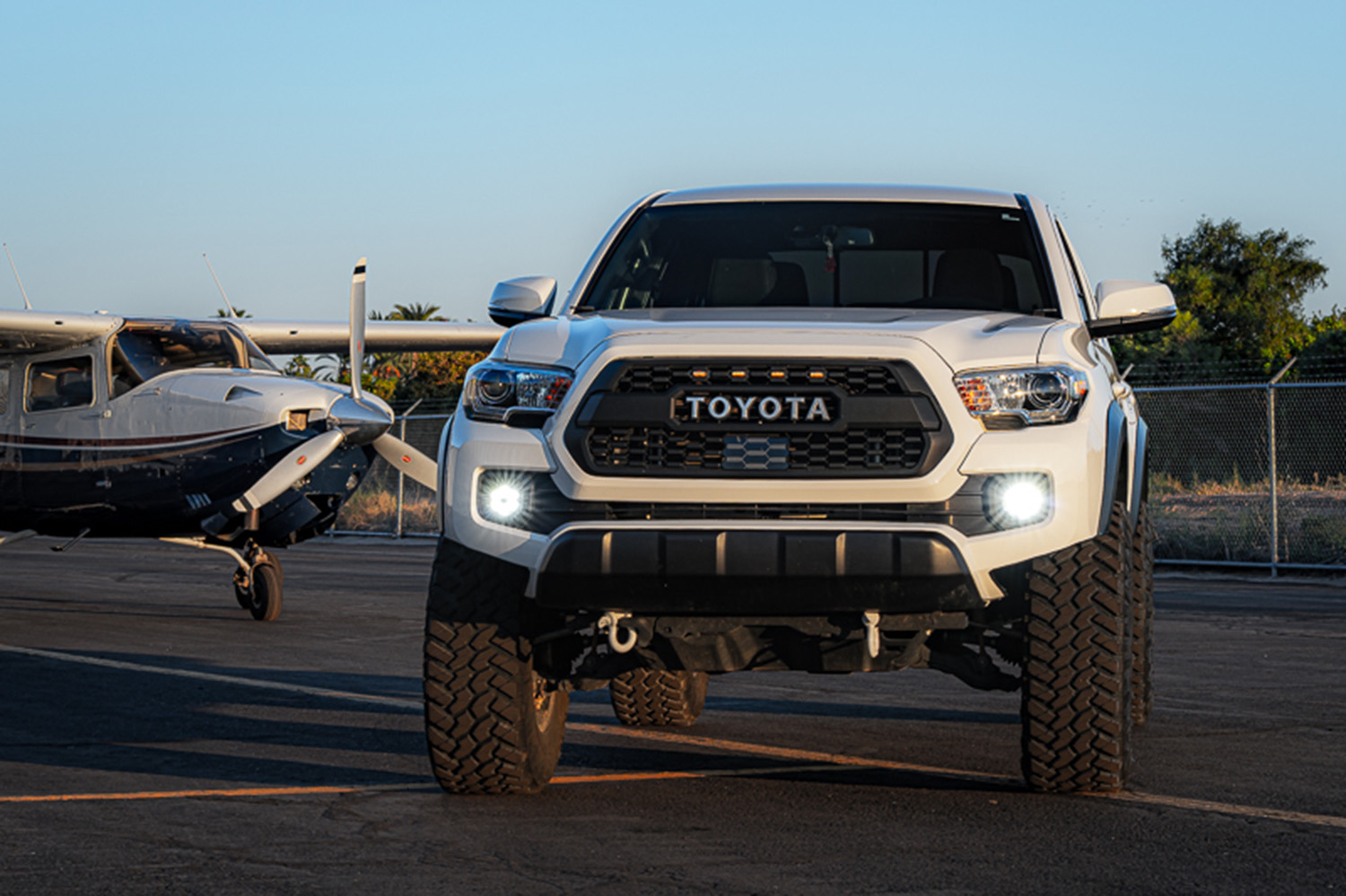 ARB Toyota Quatro Fog Mount V3TO1