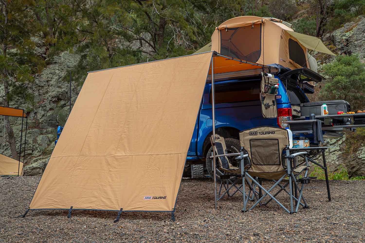 ARB Wind Break Front 2.5M 813107