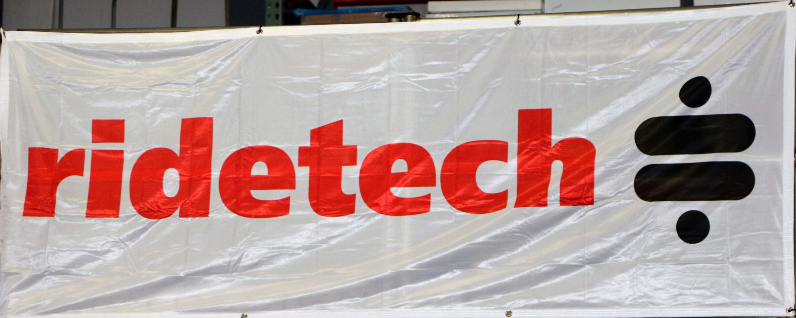 Ridetech Banner, White w/ Red and Black Ridetech. 3ft x 8ft. 82009002