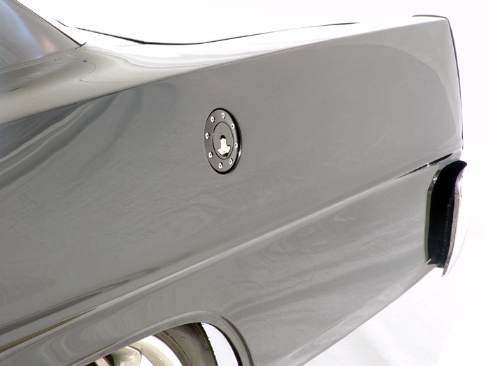 Ridetech Billet aluminum gas cap, universal fit, locking, anodized Silver. 81000034