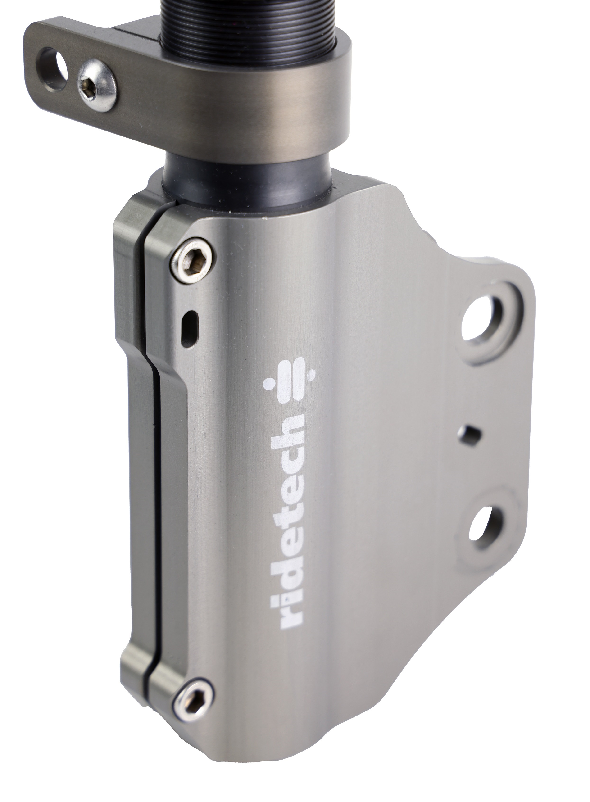 Ridetech Air Suspension System with sway bars for 2015-2026 Mustang. 12270296